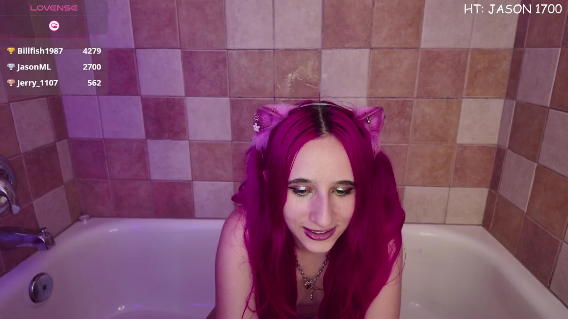 Gallery image thumbnail from cherrygurl's myfreecams stream on, 12/15/2025, 04:12 image 18 of 20