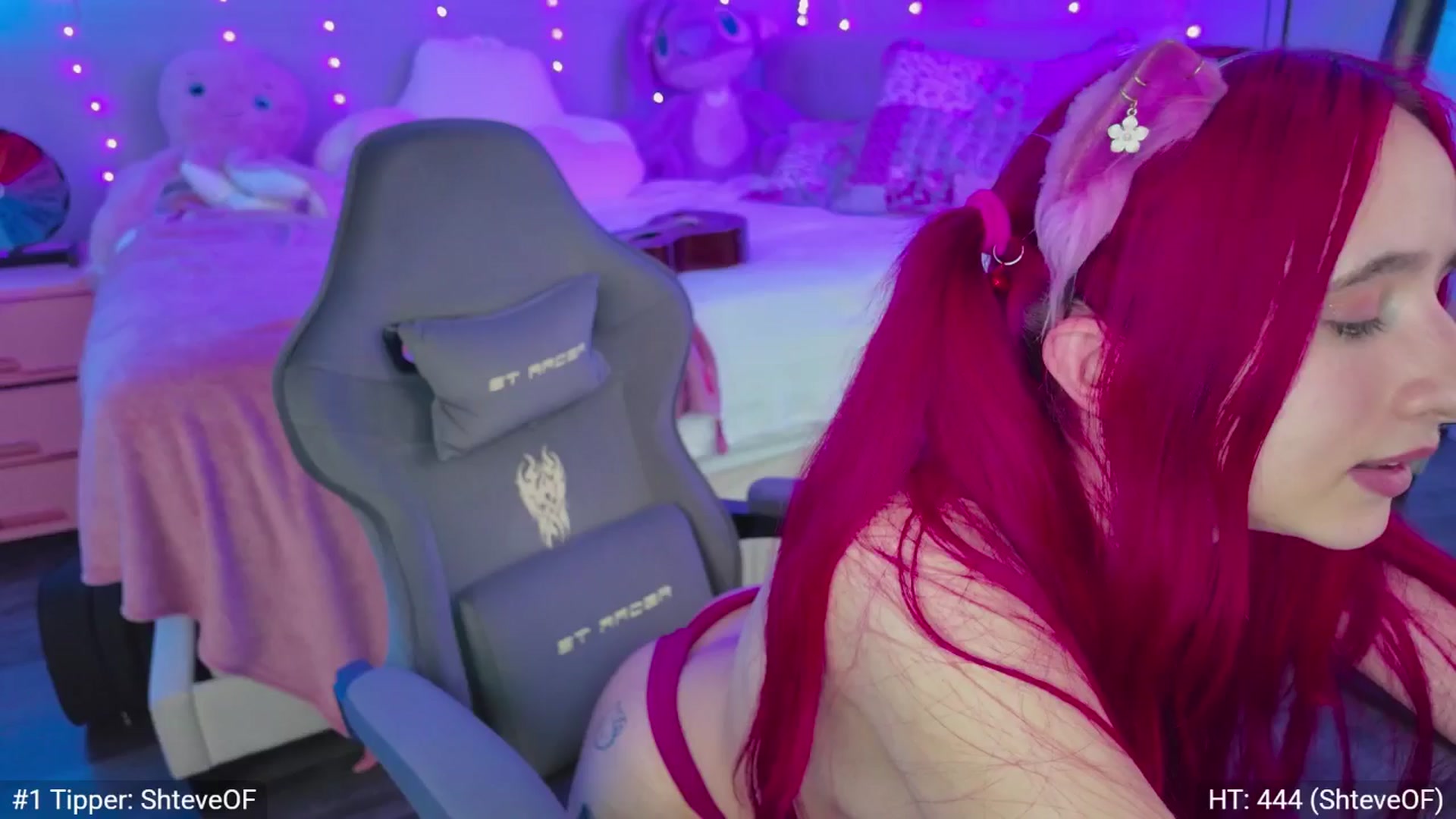 Gallery image thumbnail from cherrygurl's myfreecams stream on, 12/20/2025, 08:12 image 3 of 20
