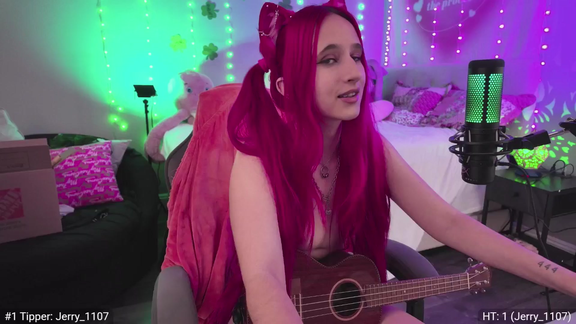 Gallery image thumbnail from cherrygurl's myfreecams stream on, 03/20/2026, 05:03 image 1 of 20