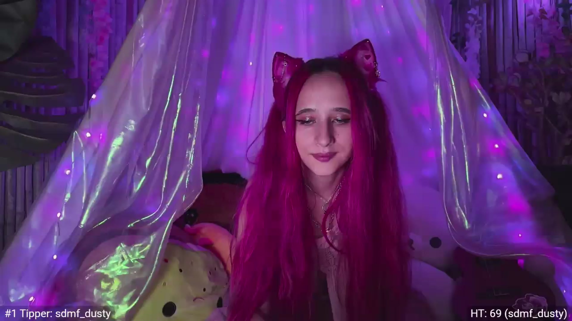 Gallery image thumbnail from cherrygurl's myfreecams stream on, 06/06/2026, 04:39 image 4 of 20