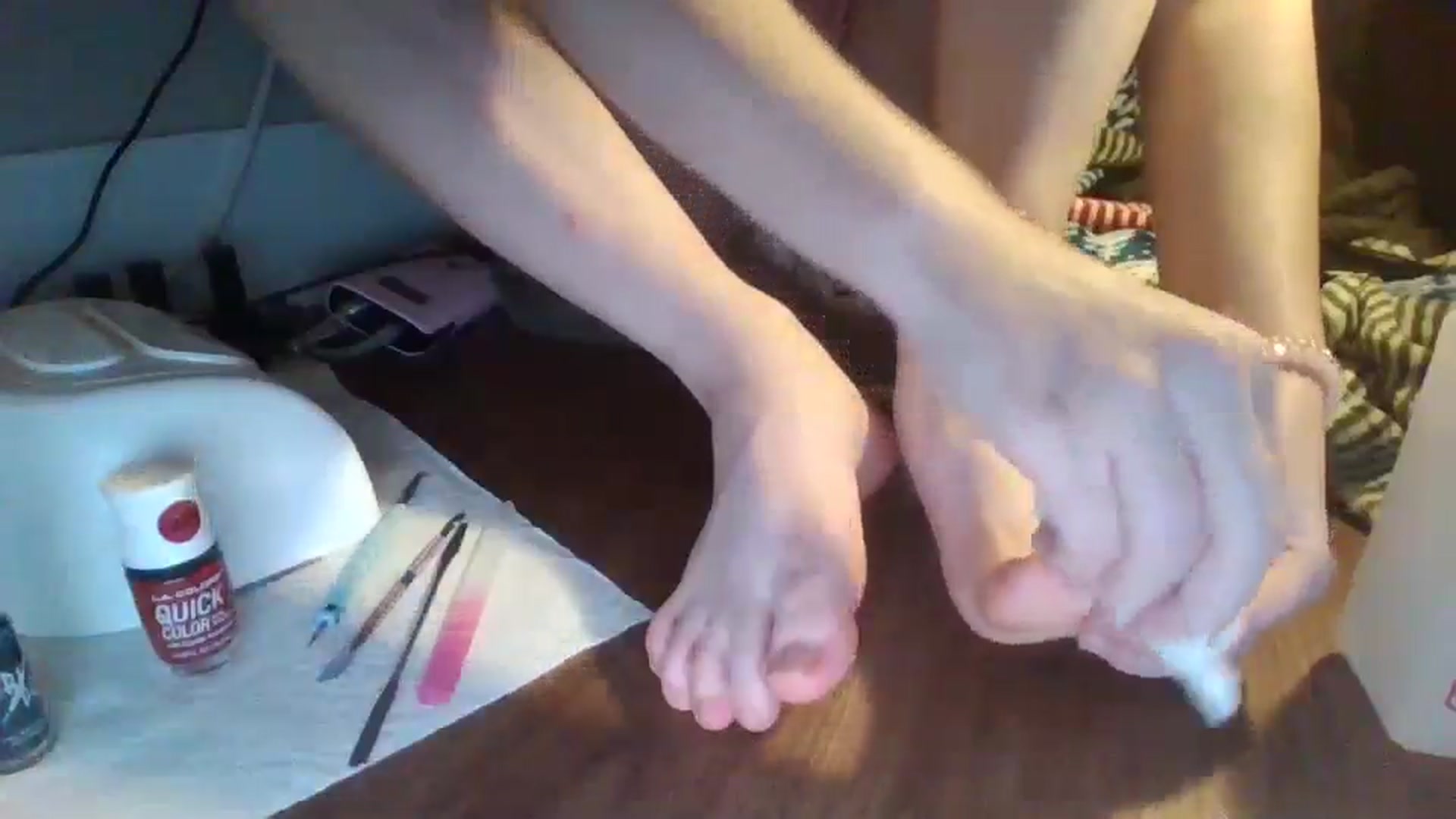 Gallery image thumbnail from cherrypeachxo's myfreecams stream on, 06/18/2025, 07:54 image 3 of 20