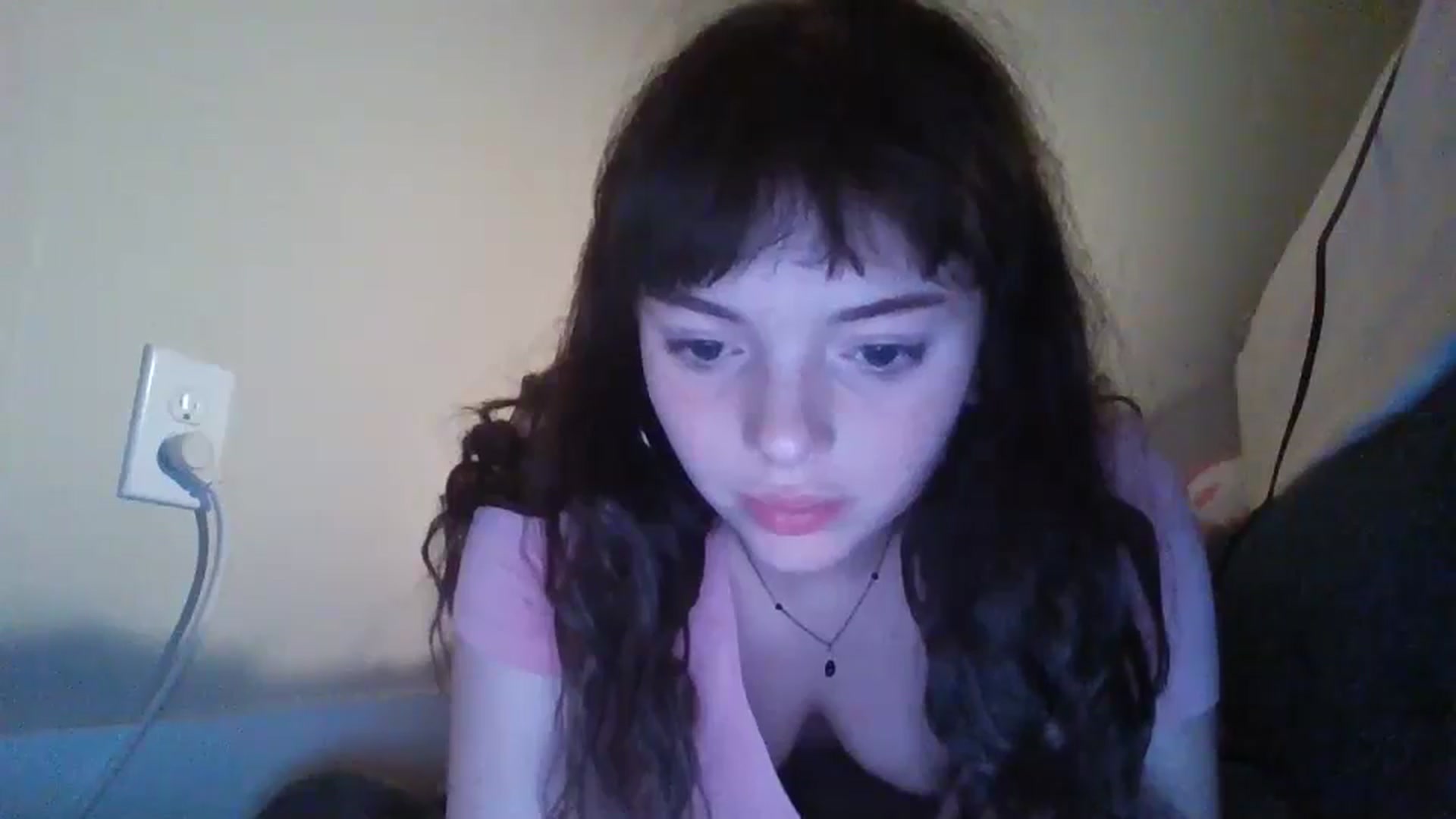 Gallery image thumbnail from cherrypeachxo's myfreecams stream on, 06/18/2025, 08:44 image 16 of 20