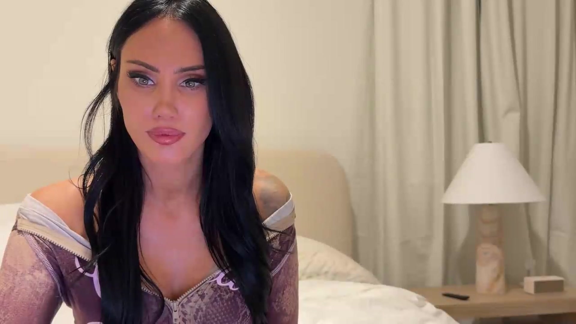 Gallery image thumbnail from cherrysoda's myfreecams stream on, 06/14/2026, 01:58 image 20 of 20