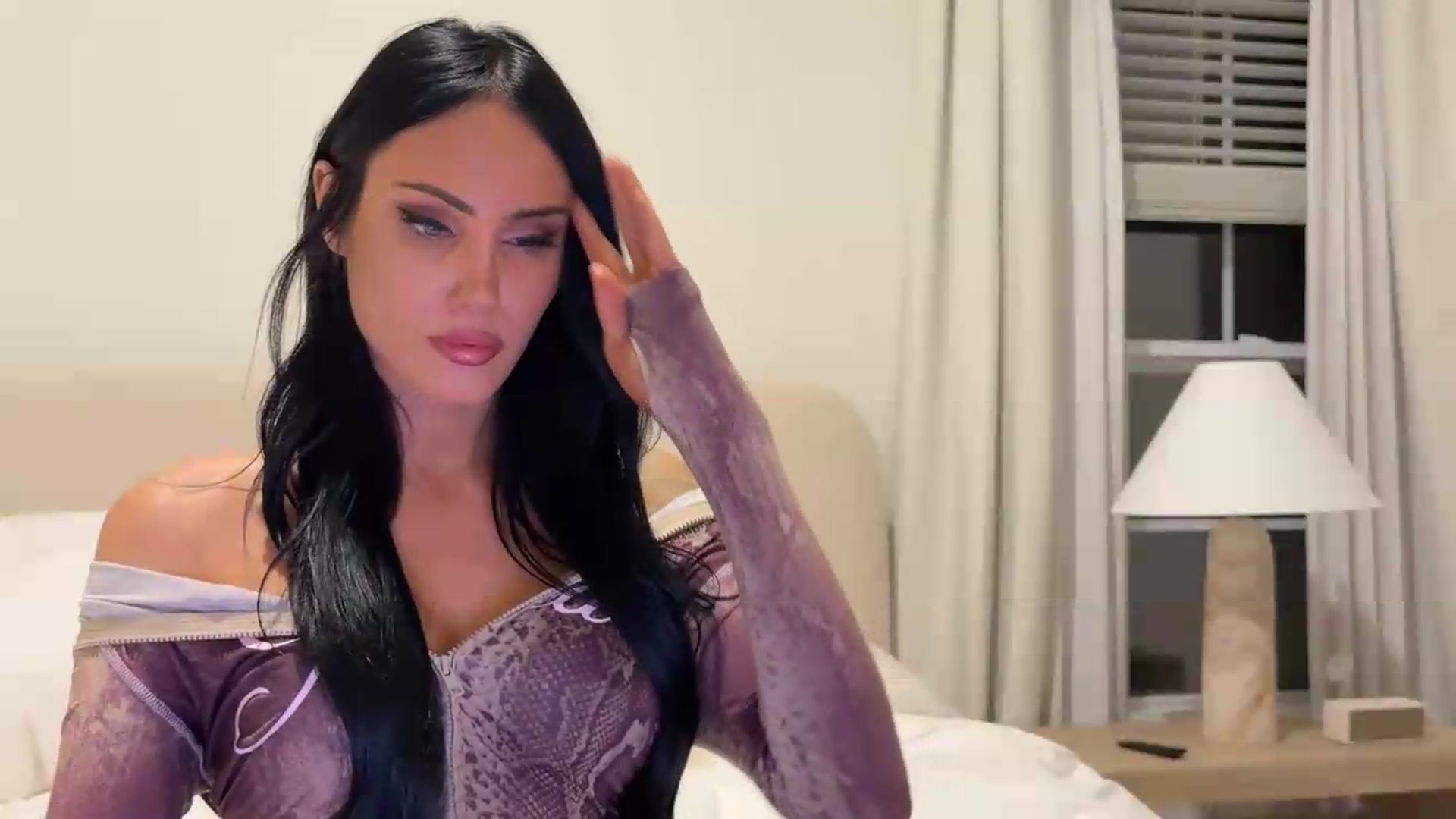 Gallery image thumbnail from cherrysoda's myfreecams stream on, 06/14/2026, 01:58 image 16 of 20