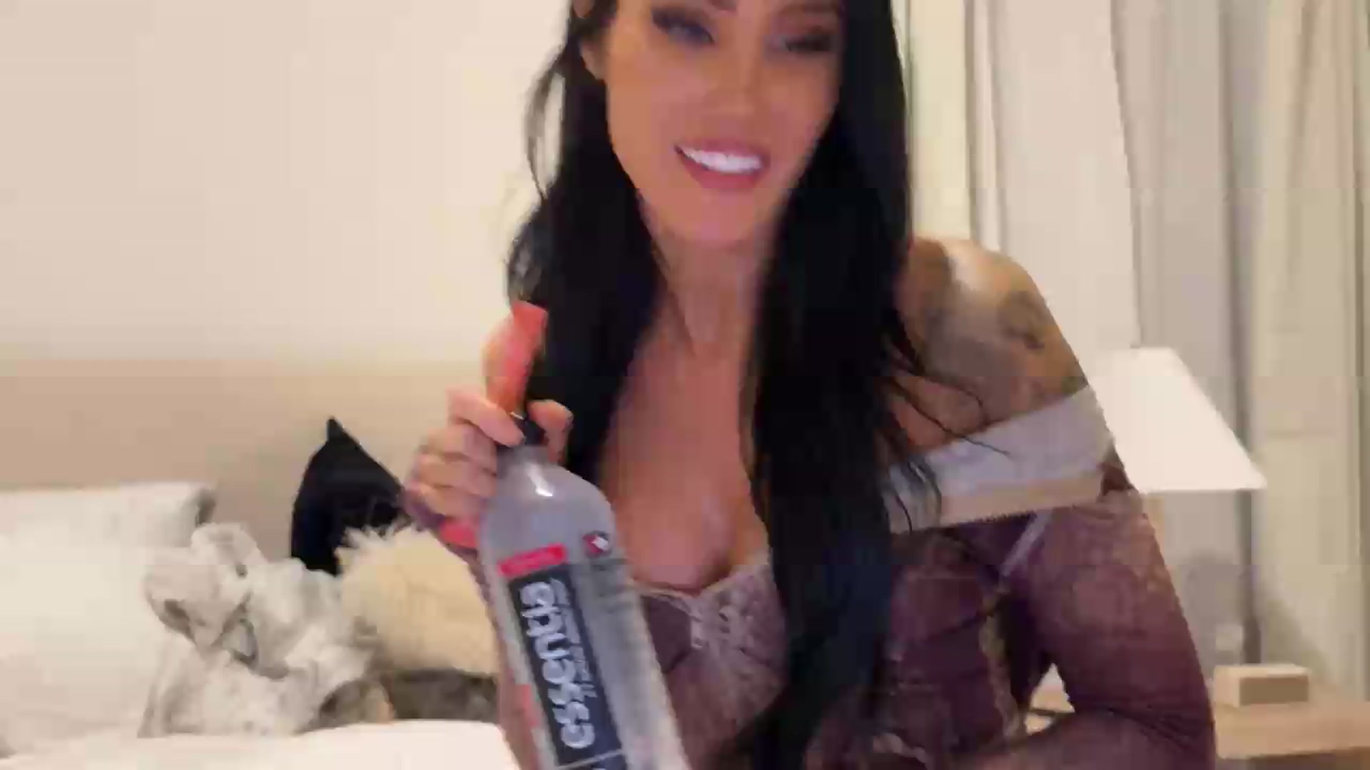 Gallery image thumbnail from cherrysoda's myfreecams stream on, 06/14/2026, 01:58 image 1 of 20