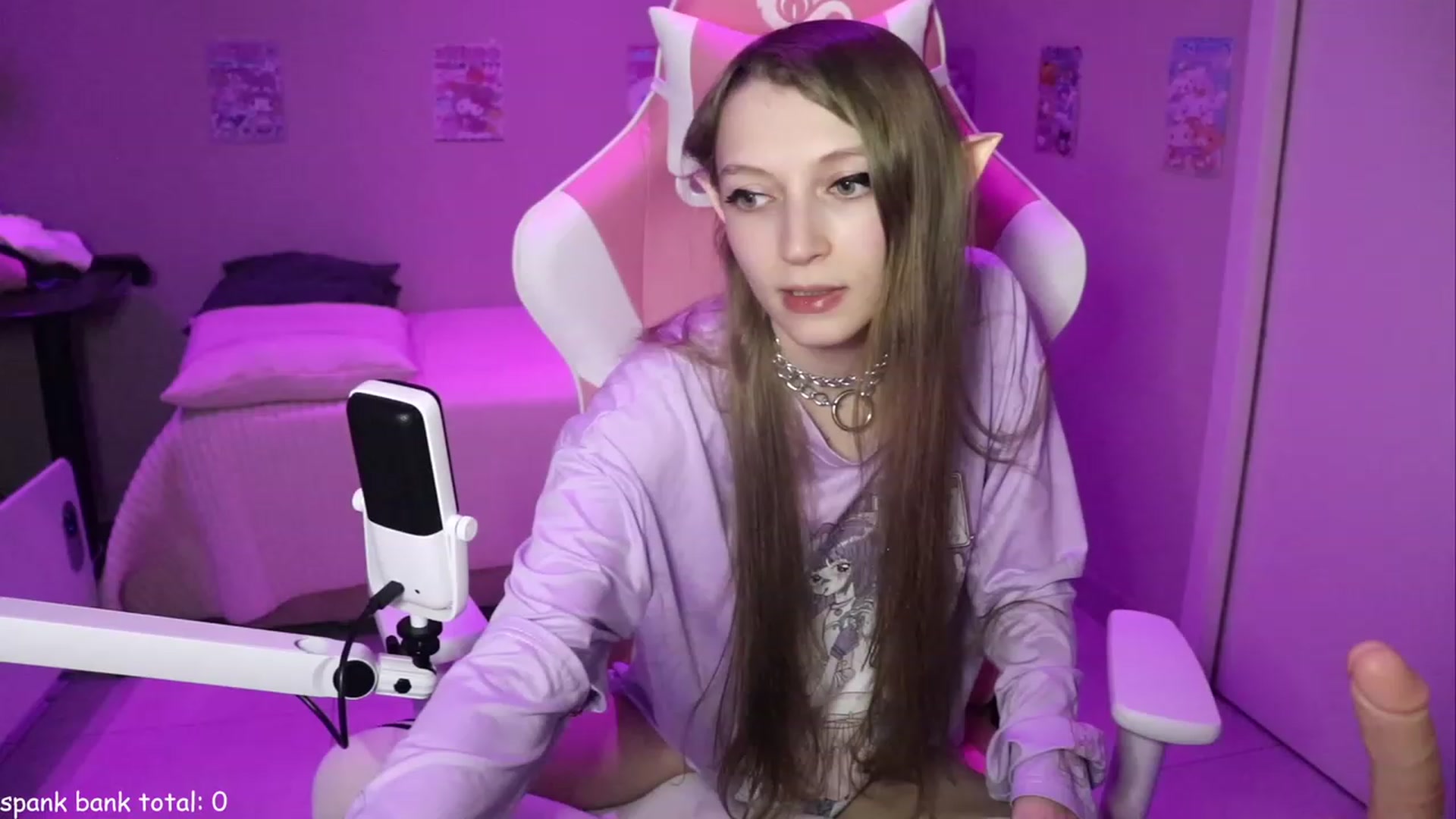 Gallery image thumbnail from chiidrae's myfreecams stream on, 01/26/2024, 23:46 image 17 of 20