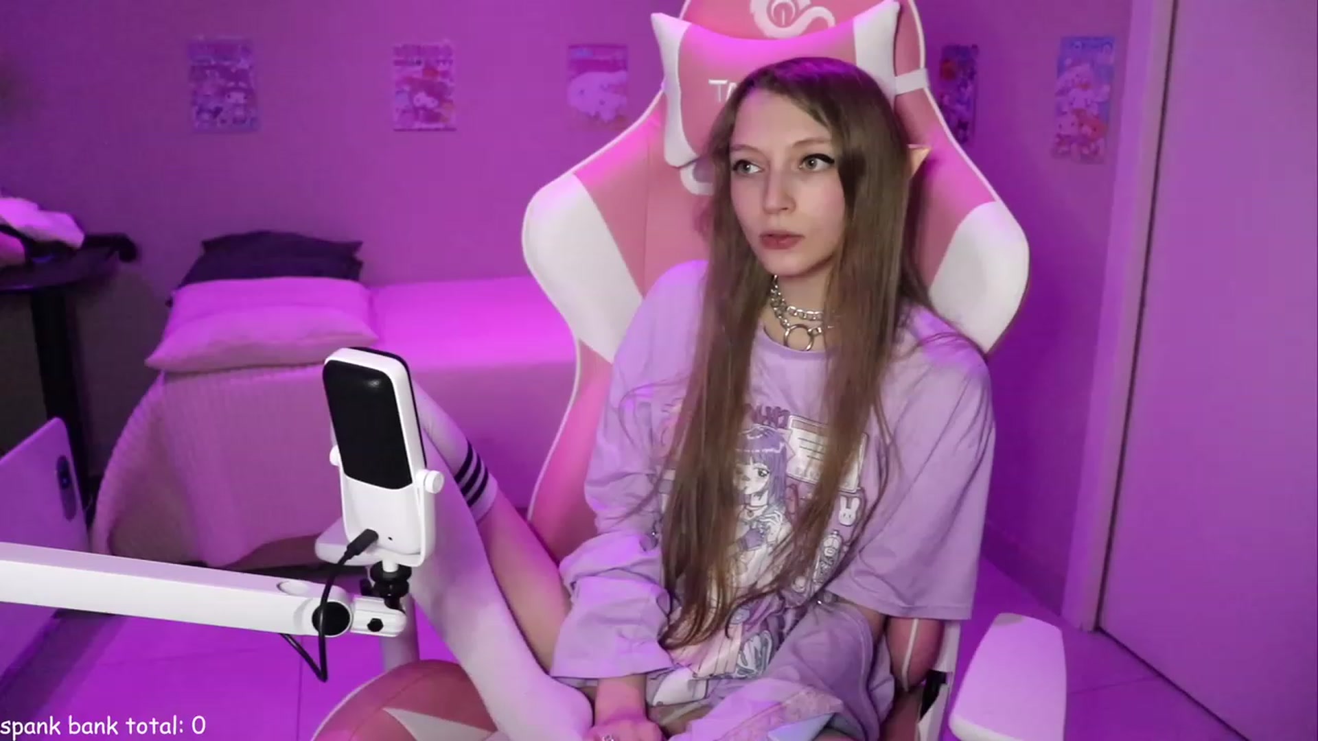 Gallery image thumbnail from chiidrae's myfreecams stream on, 01/26/2024, 23:46 image 5 of 20