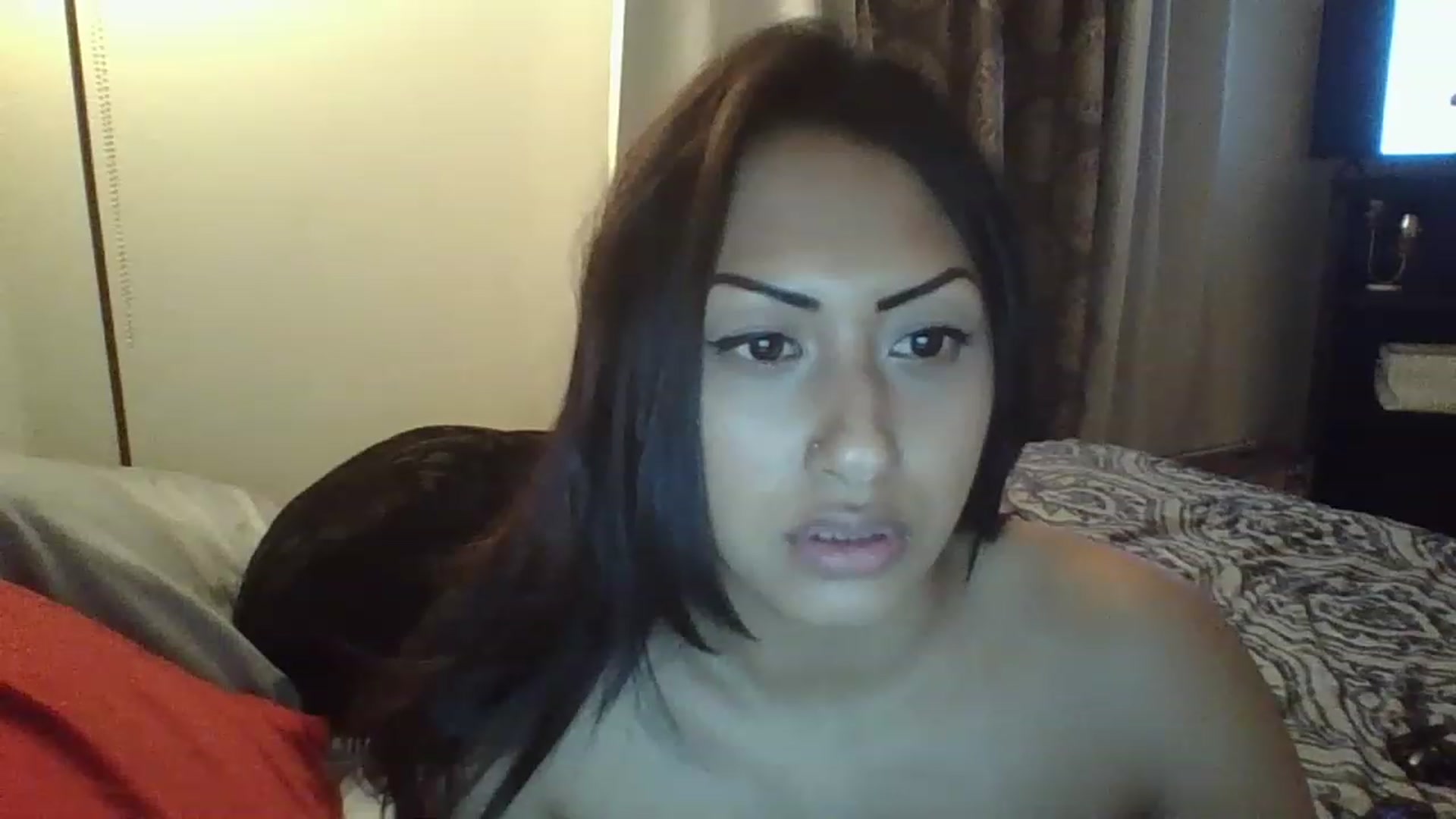 Gallery image thumbnail from chloe1998's myfreecams stream on, 01/21/2023, 09:12 image 9 of 20