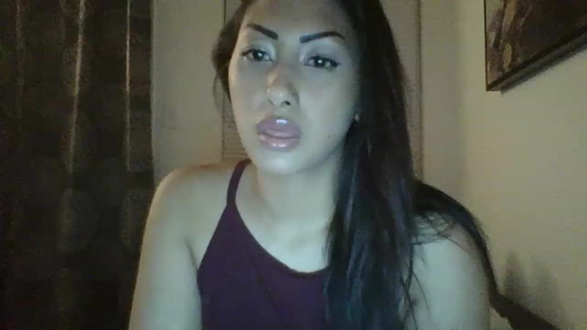 Gallery image thumbnail from chloe1998's myfreecams stream on, 01/30/2023, 06:24 image 10 of 20