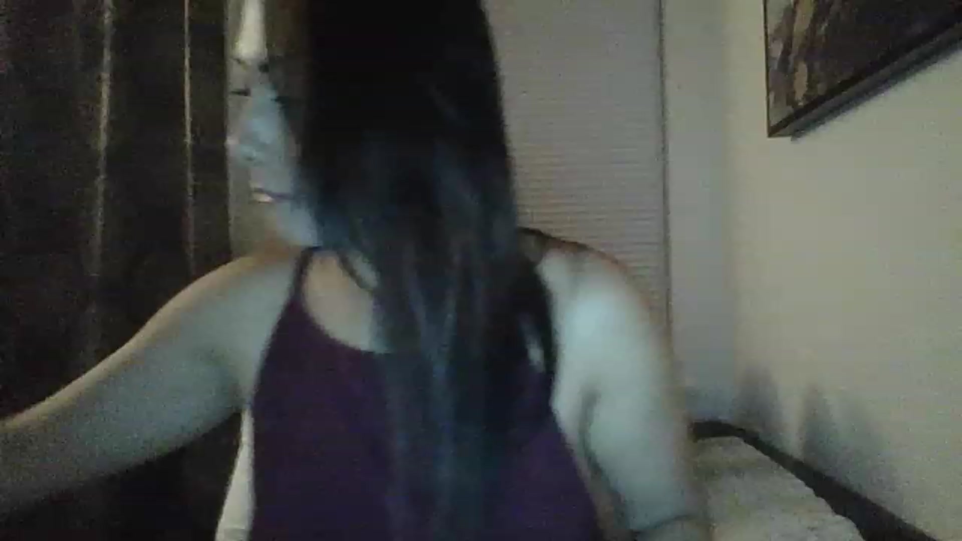 Gallery image thumbnail from chloe1998's myfreecams stream on, 01/30/2023, 06:24 image 1 of 20