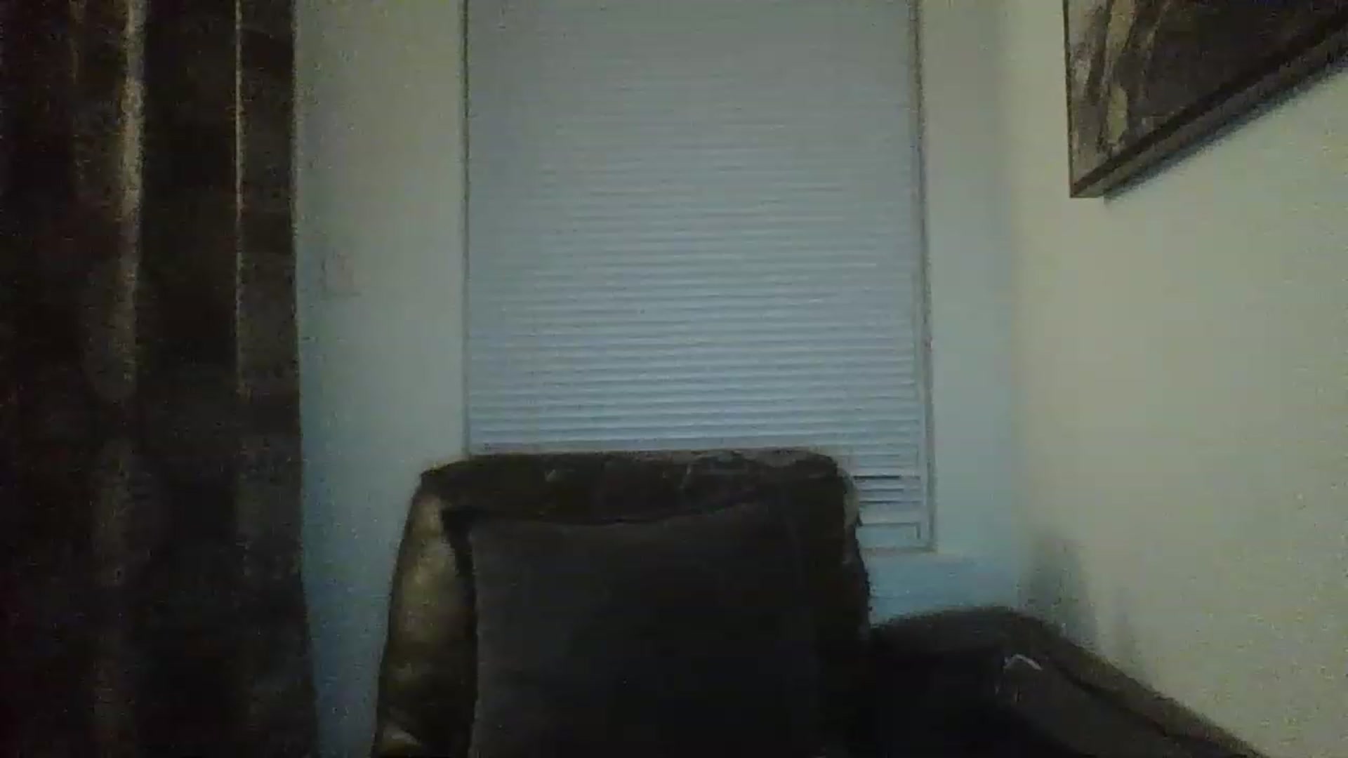 Gallery image thumbnail from chloe1998's myfreecams stream on, 02/12/2023, 09:01 image 7 of 20