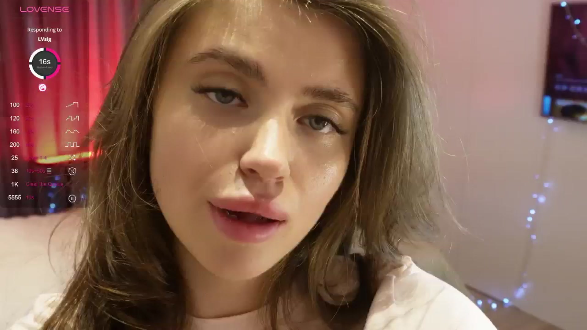 Gallery image thumbnail from chloespark's myfreecams stream on, 12/24/2025, 19:57 image 15 of 20