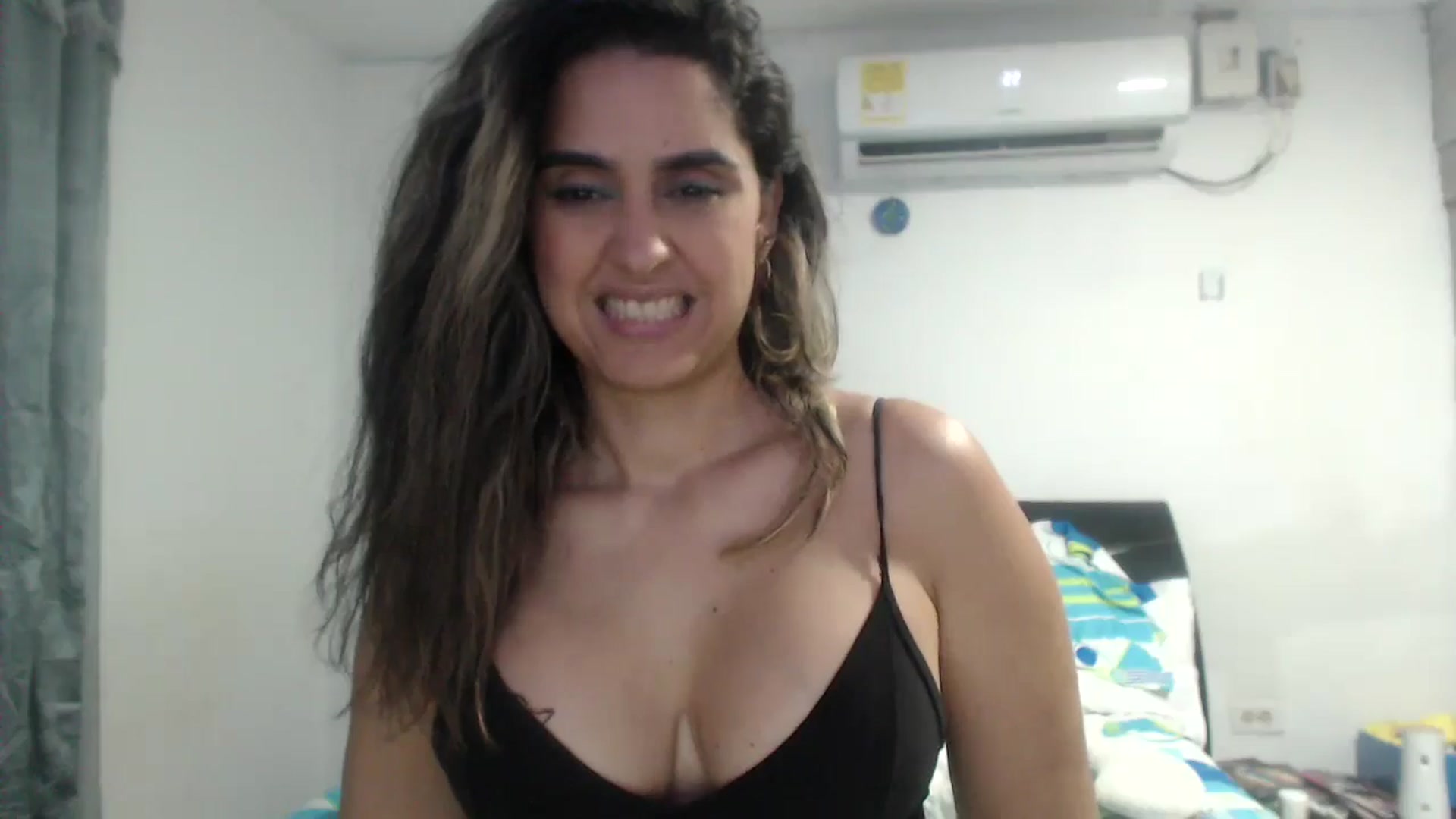 Gallery image thumbnail from chukbigtits's myfreecams stream on, 09/29/2025, 01:10 image 8 of 20