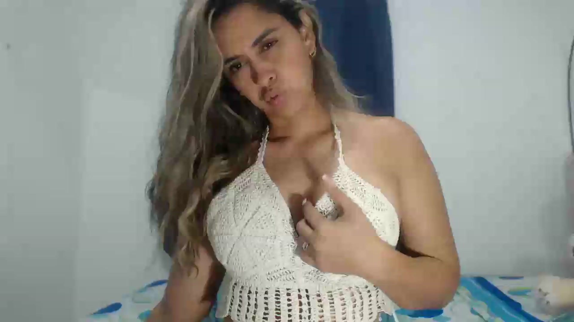 Gallery image thumbnail from chukbigtits's myfreecams stream on, 06/27/2026, 17:09 image 14 of 20