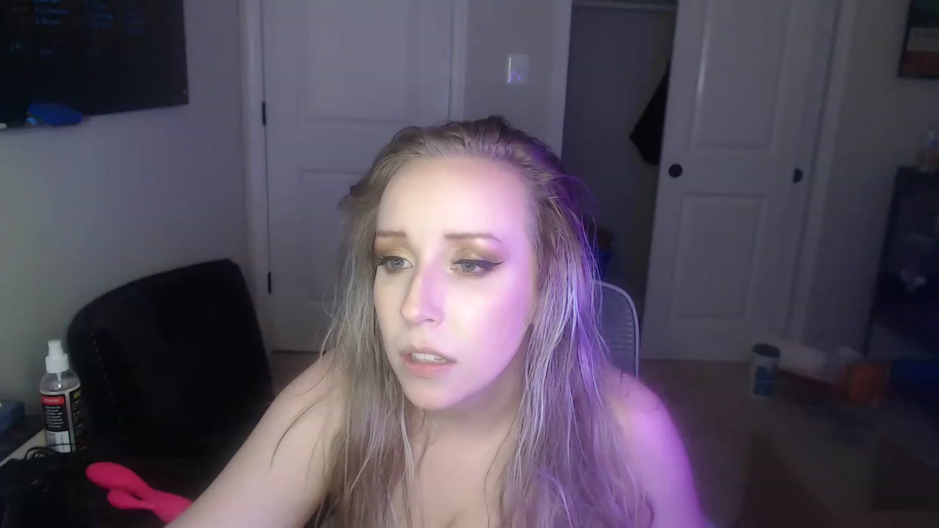 Gallery image thumbnail from ciaraquinnxxx's myfreecams stream on, 05/19/2023, 05:17 image 14 of 20