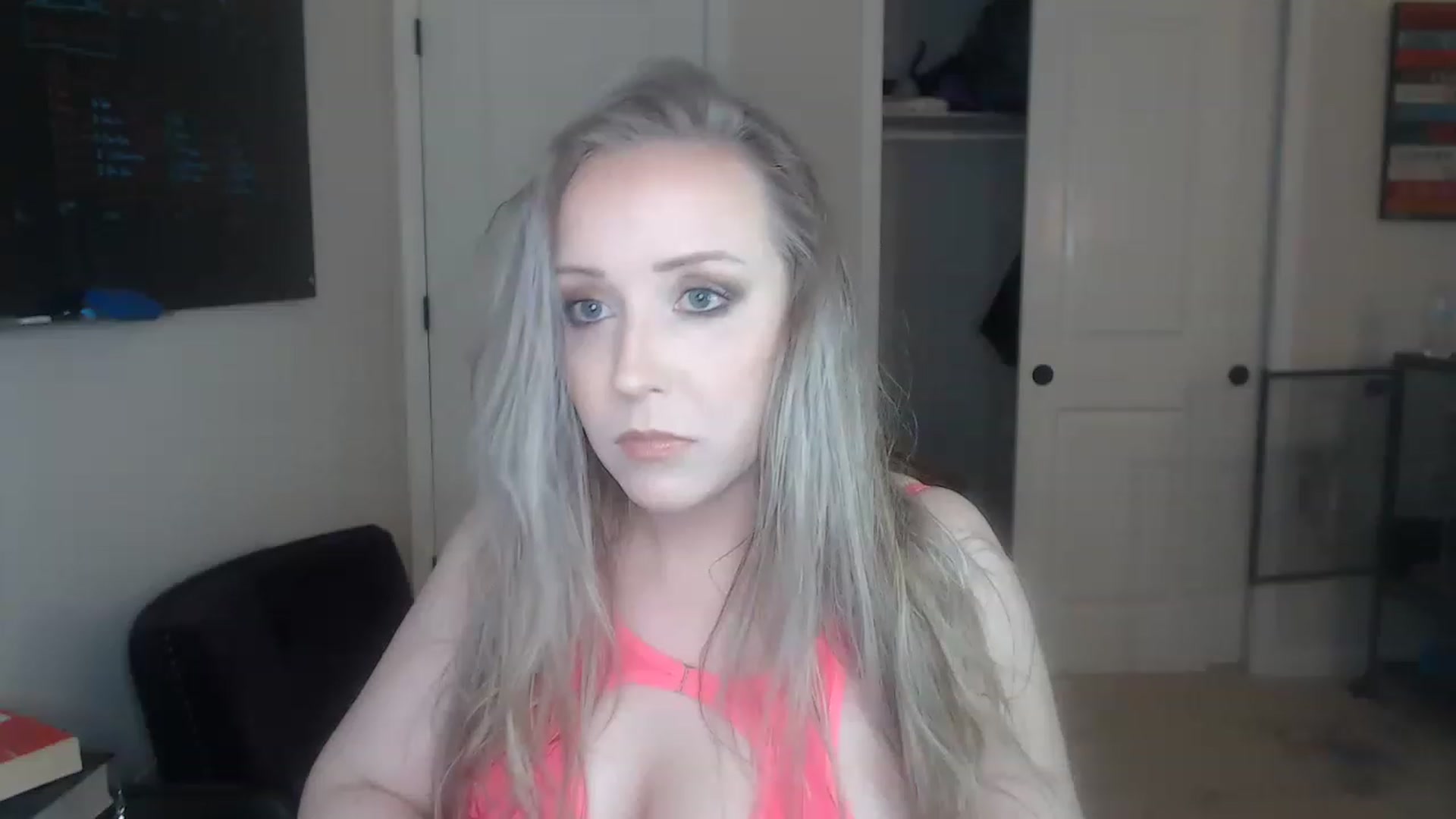 Gallery image thumbnail from ciaraquinnxxx's myfreecams stream on, 05/23/2023, 03:35 image 6 of 20