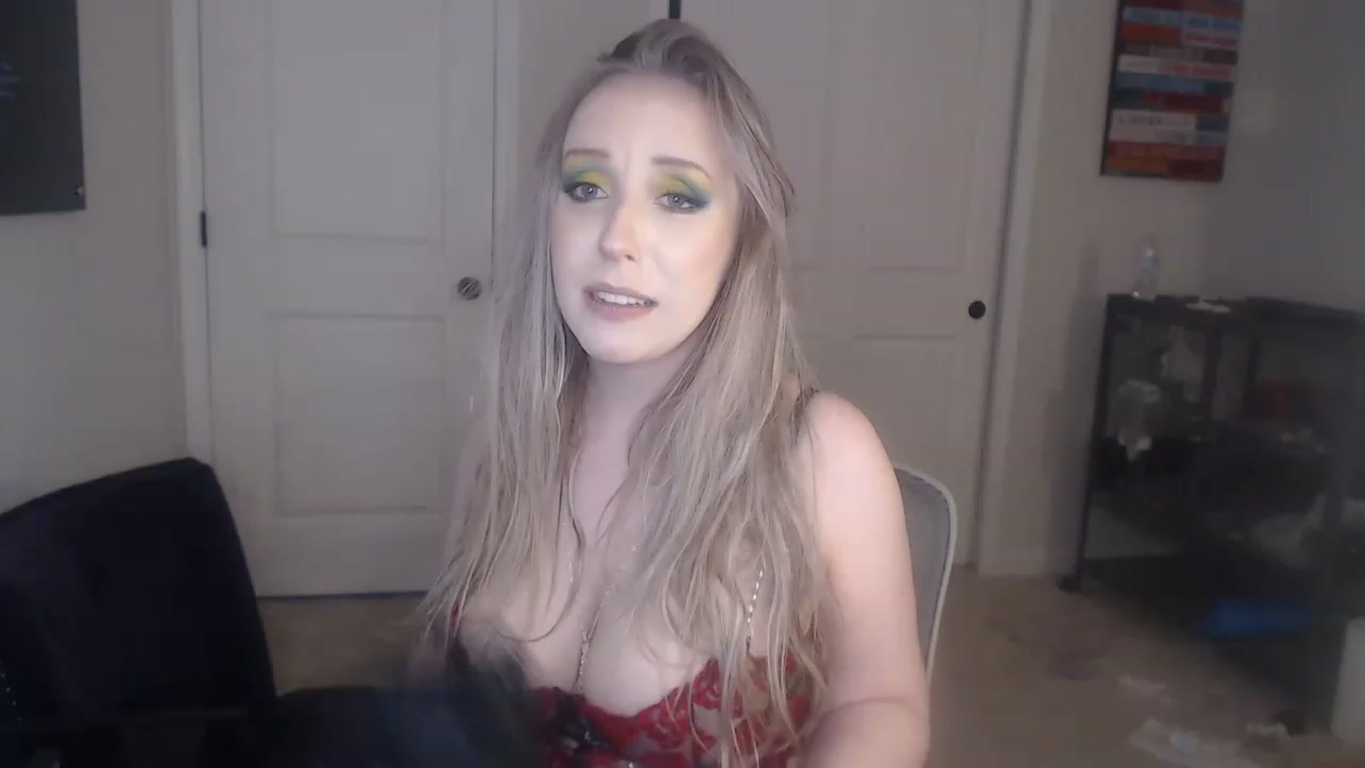 Gallery image thumbnail from ciaraquinnxxx's myfreecams stream on, 05/28/2023, 03:26 image 10 of 20