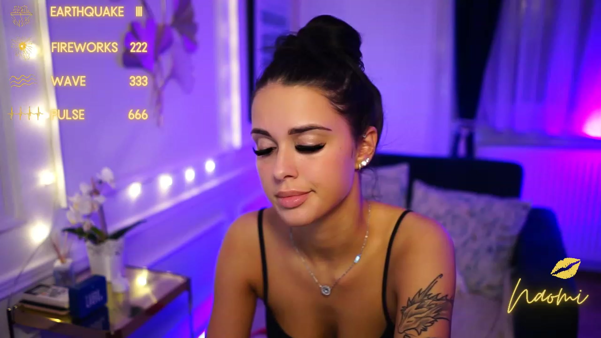 Gallery image thumbnail from cinnabellee's myfreecams stream on, 11/23/2022, 03:17 image 14 of 20