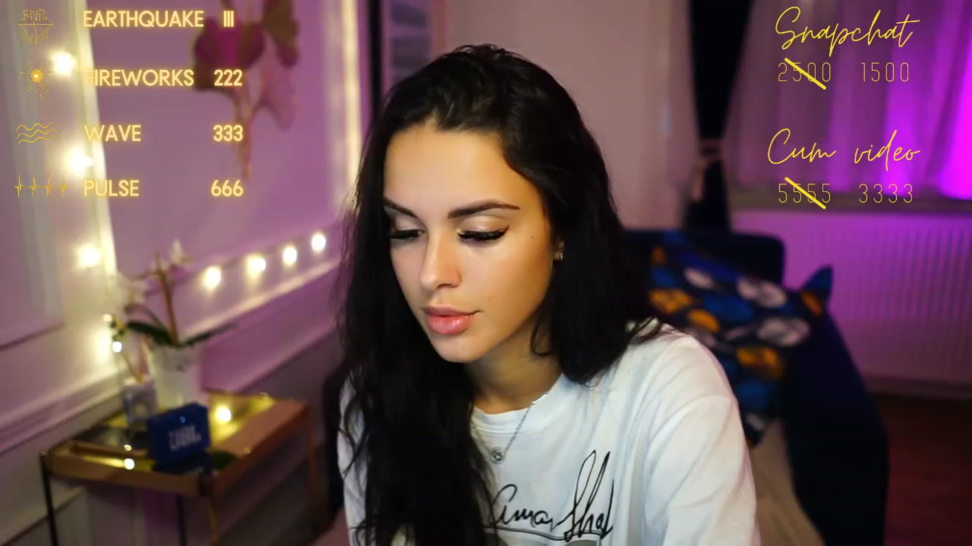 Gallery image thumbnail from cinnabellee's myfreecams stream on, 11/26/2022, 17:34 image 18 of 20