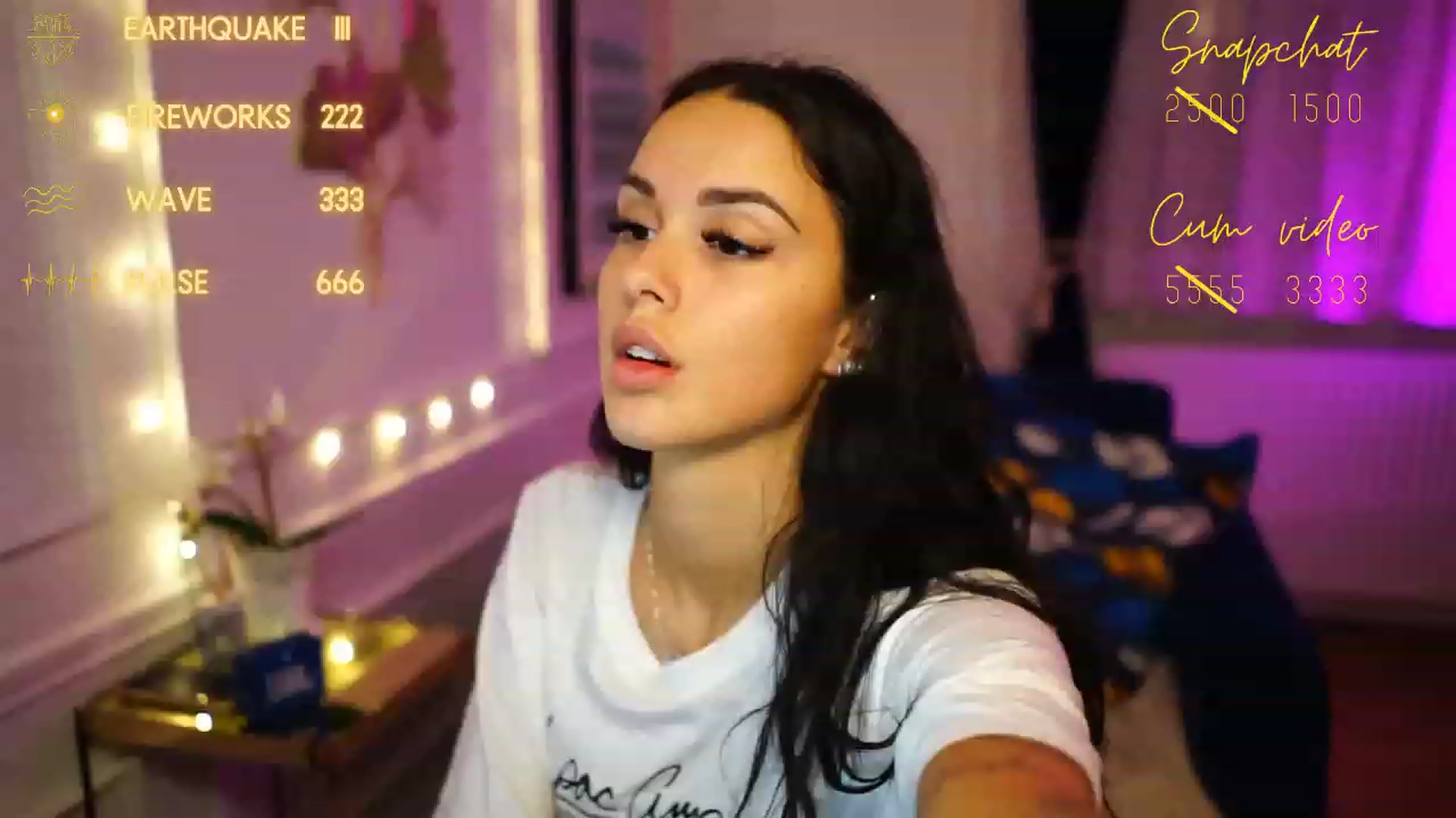 Gallery image thumbnail from cinnabellee's myfreecams stream on, 11/26/2022, 19:12 image 7 of 20