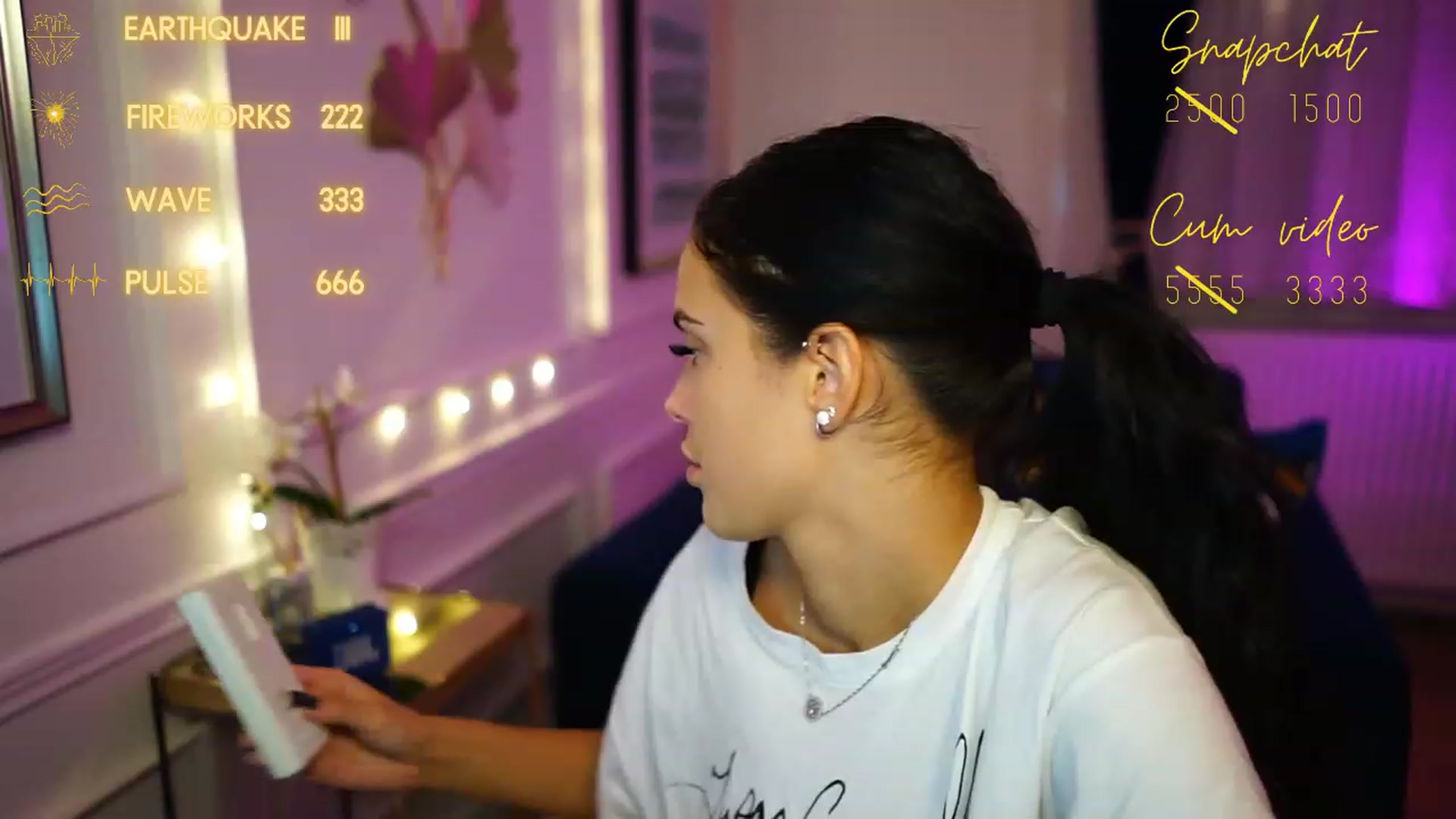 Gallery image thumbnail from cinnabellee's myfreecams stream on, 11/26/2022, 20:30 image 13 of 20