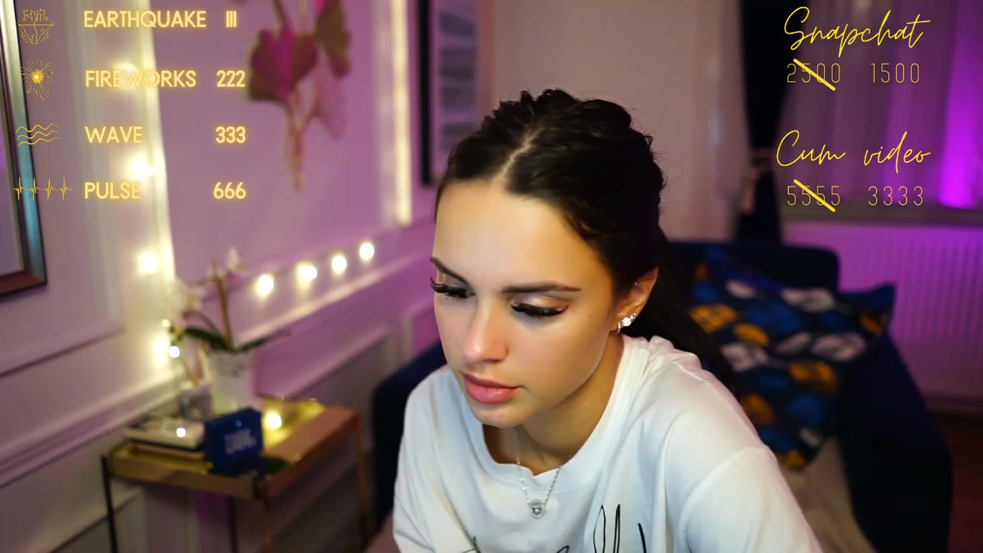 Gallery image thumbnail from cinnabellee's myfreecams stream on, 11/26/2022, 20:30 image 15 of 20