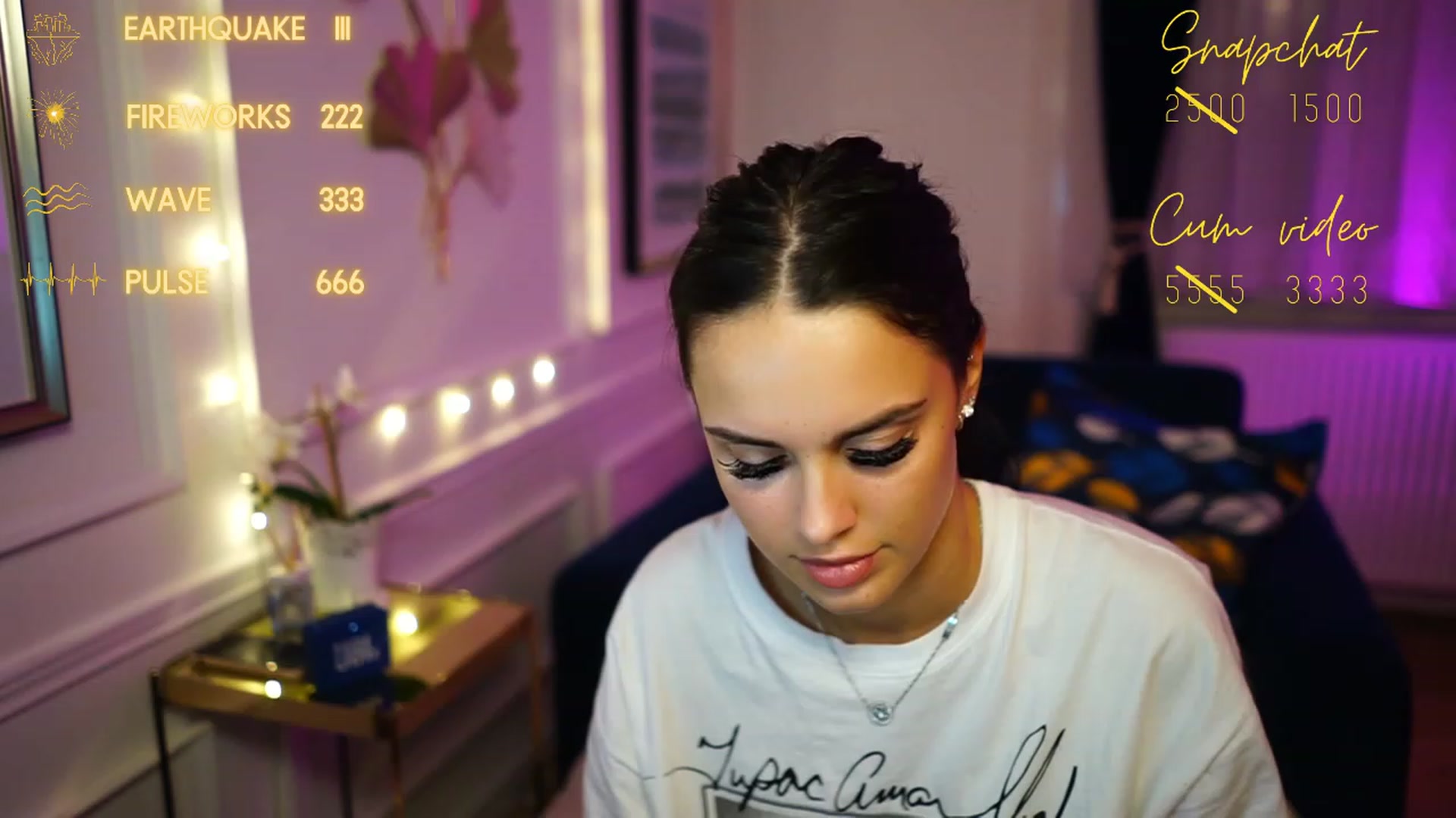 Gallery image thumbnail from cinnabellee's myfreecams stream on, 11/26/2022, 20:30 image 4 of 20