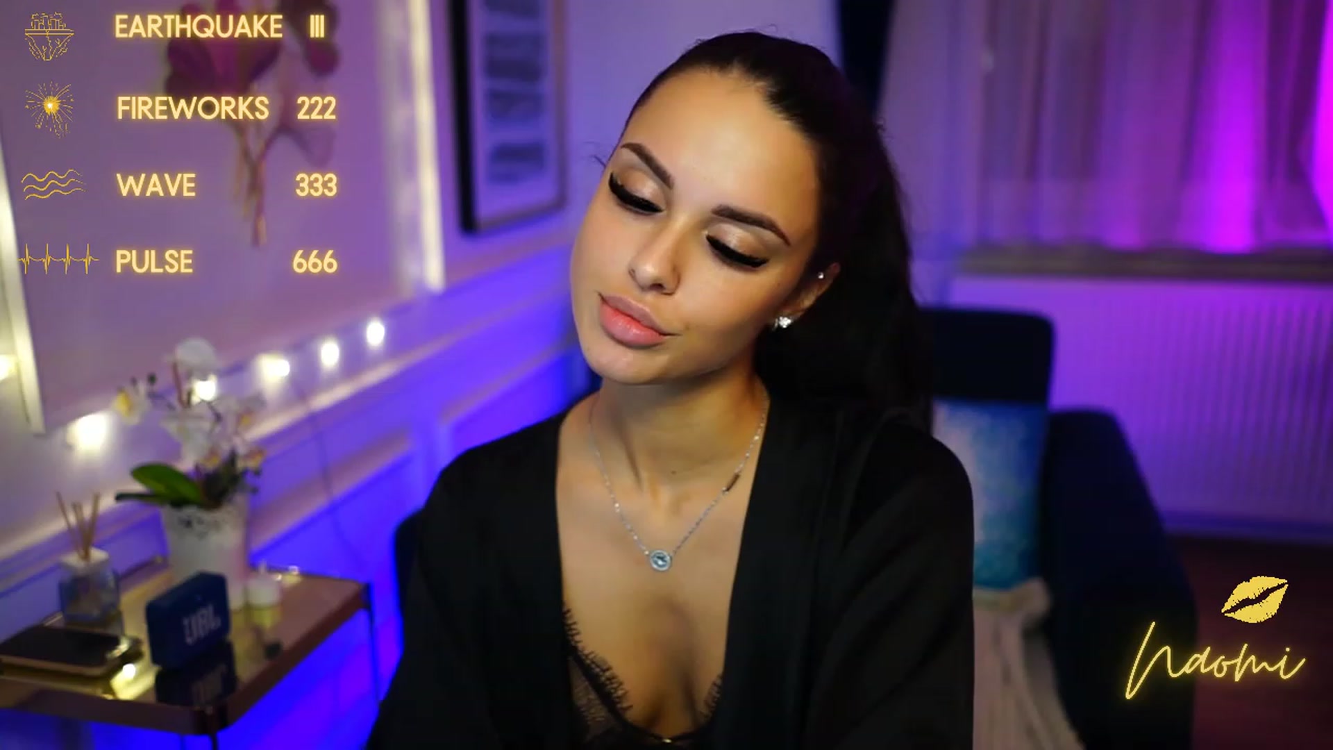 Gallery image thumbnail from cinnabellee's myfreecams stream on, 12/07/2022, 01:24 image 9 of 20