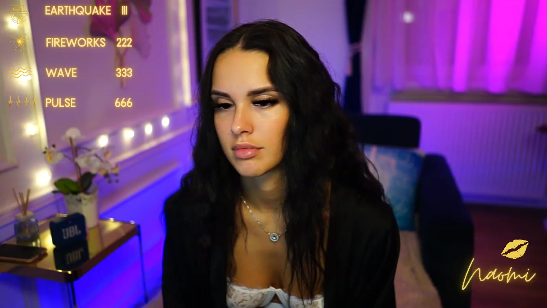 Gallery image thumbnail from cinnabellee's myfreecams stream on, 12/08/2022, 01:22 image 11 of 20