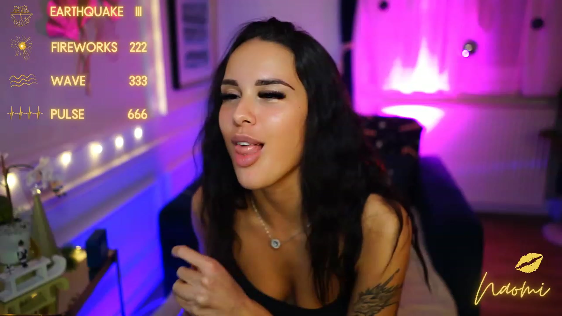 Gallery image thumbnail from cinnabellee's myfreecams stream on, 12/09/2022, 01:47 image 5 of 20