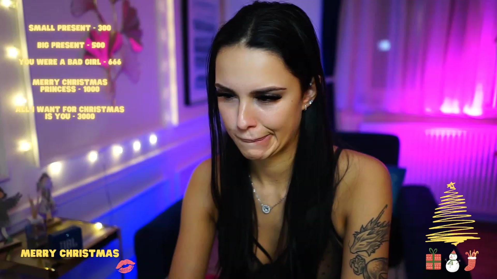 Gallery image thumbnail from cinnabellee's myfreecams stream on, 12/23/2022, 17:04 image 18 of 20