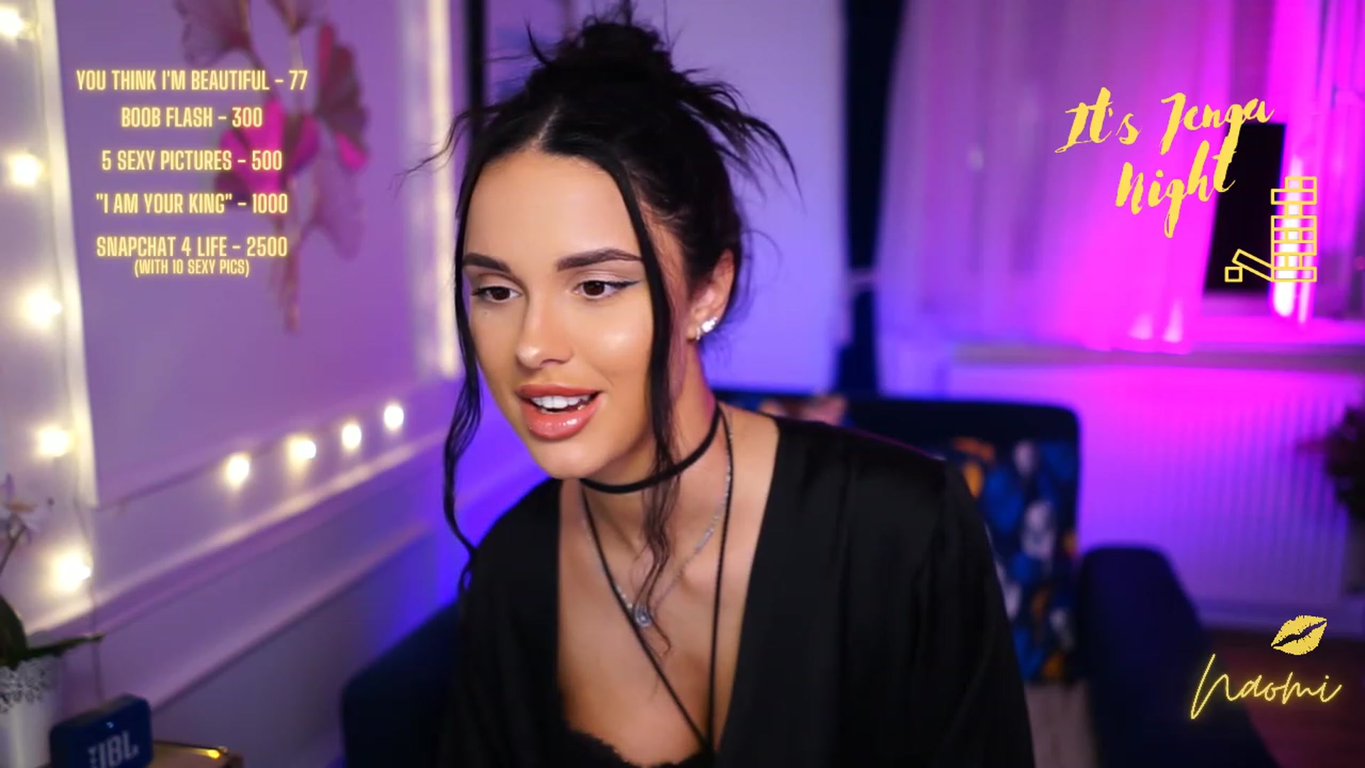 Gallery image thumbnail from cinnabellee's myfreecams stream on, 01/05/2023, 20:43 image 4 of 20