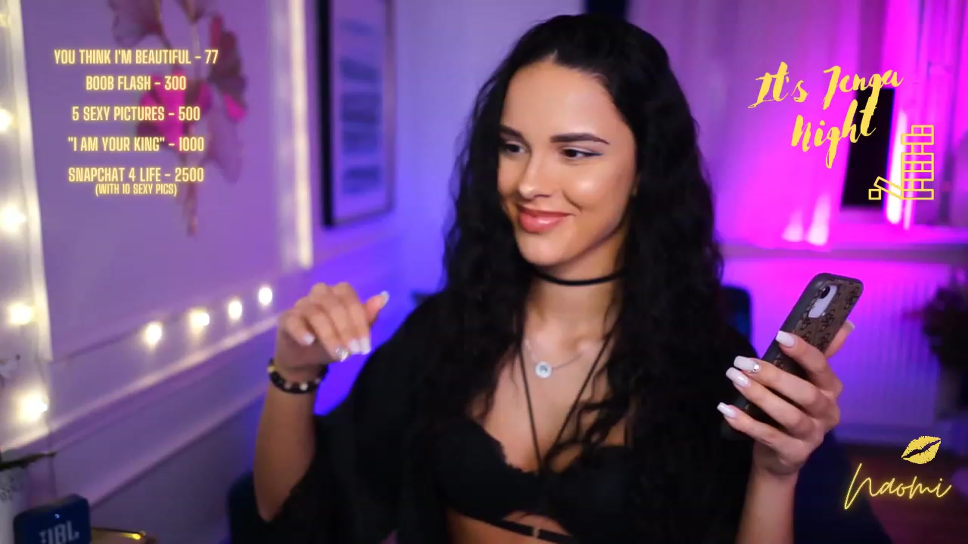 Gallery image thumbnail from cinnabellee's myfreecams stream on, 01/05/2023, 20:43 image 2 of 20