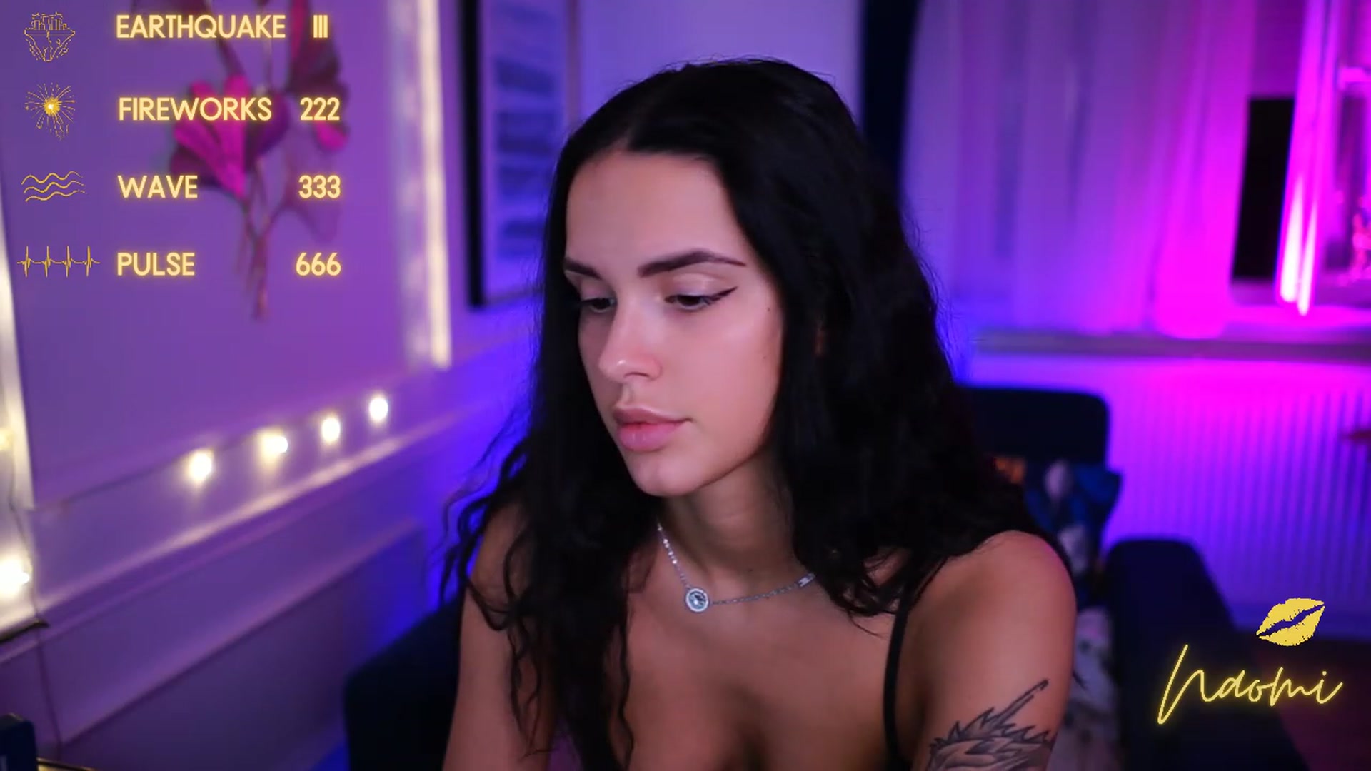 Gallery image thumbnail from cinnabellee's myfreecams stream on, 01/07/2023, 21:34 image 20 of 20