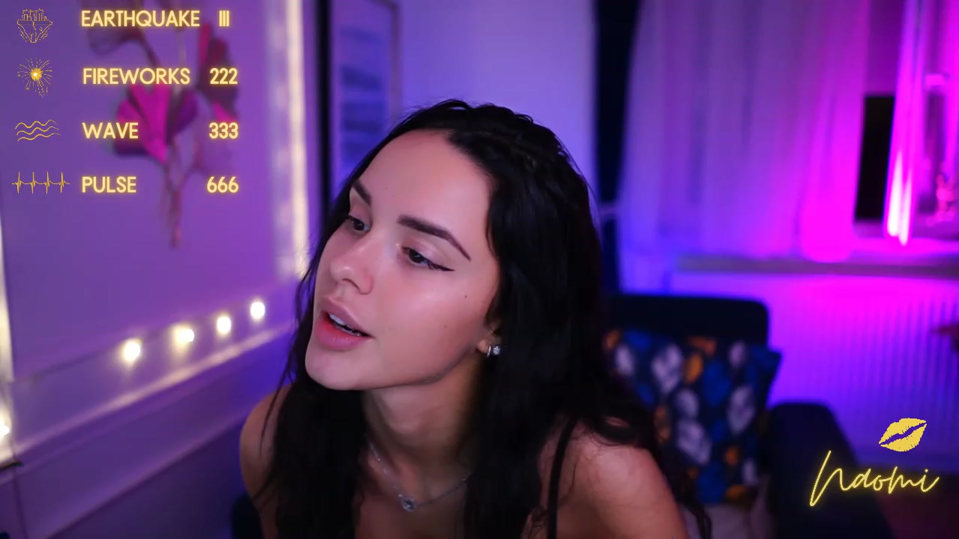 Gallery image thumbnail from cinnabellee's myfreecams stream on, 01/07/2023, 21:34 image 3 of 20