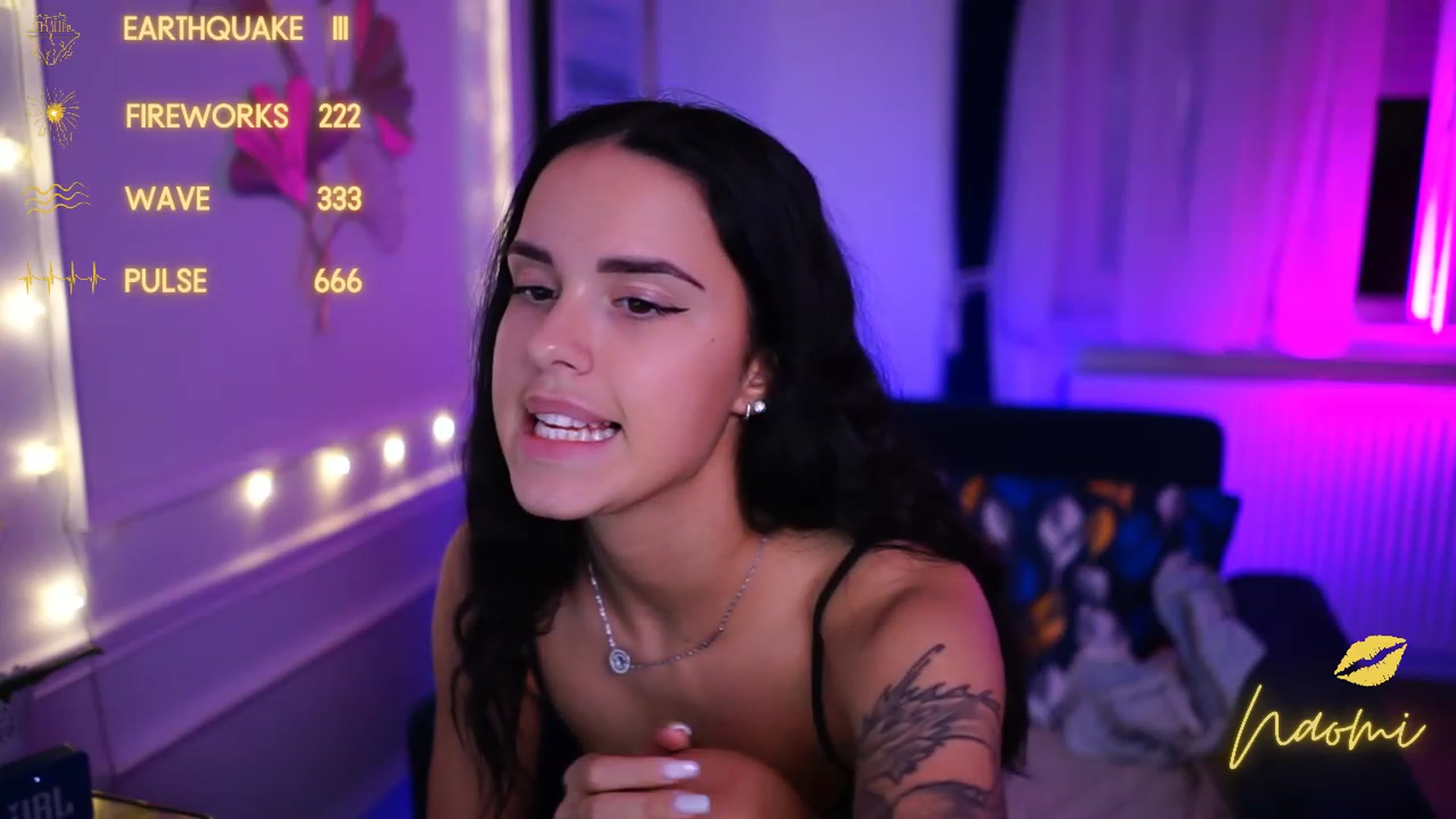 Gallery image thumbnail from cinnabellee's myfreecams stream on, 01/07/2023, 21:34 image 16 of 20