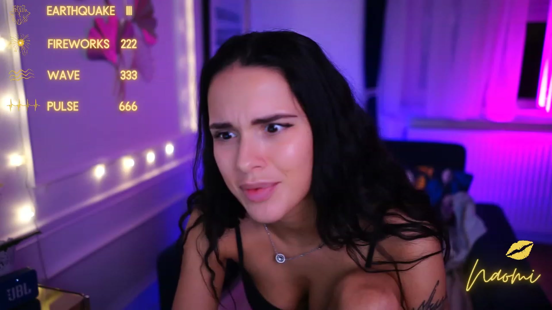 Gallery image thumbnail from cinnabellee's myfreecams stream on, 01/07/2023, 21:34 image 9 of 20