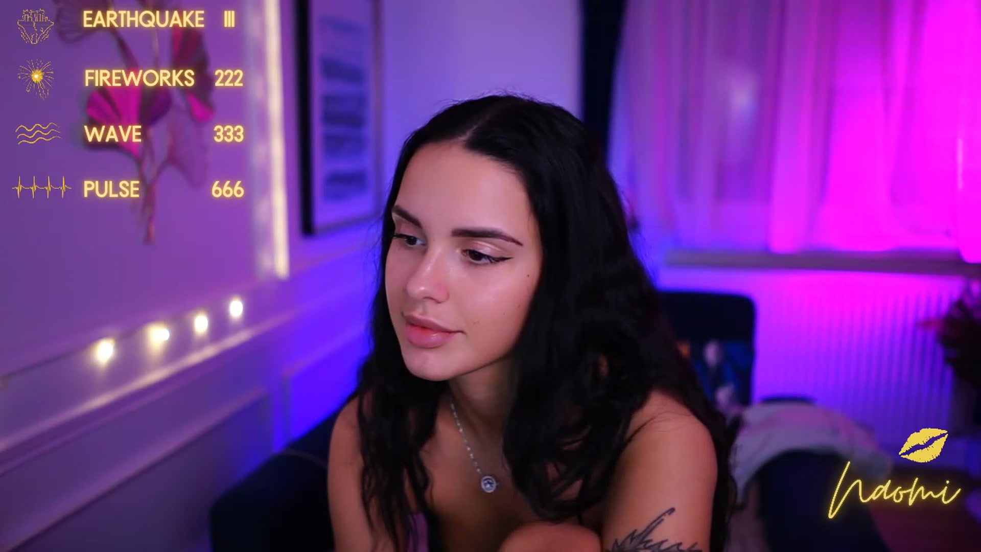 Gallery image thumbnail from cinnabellee's myfreecams stream on, 01/08/2023, 02:38 image 19 of 20