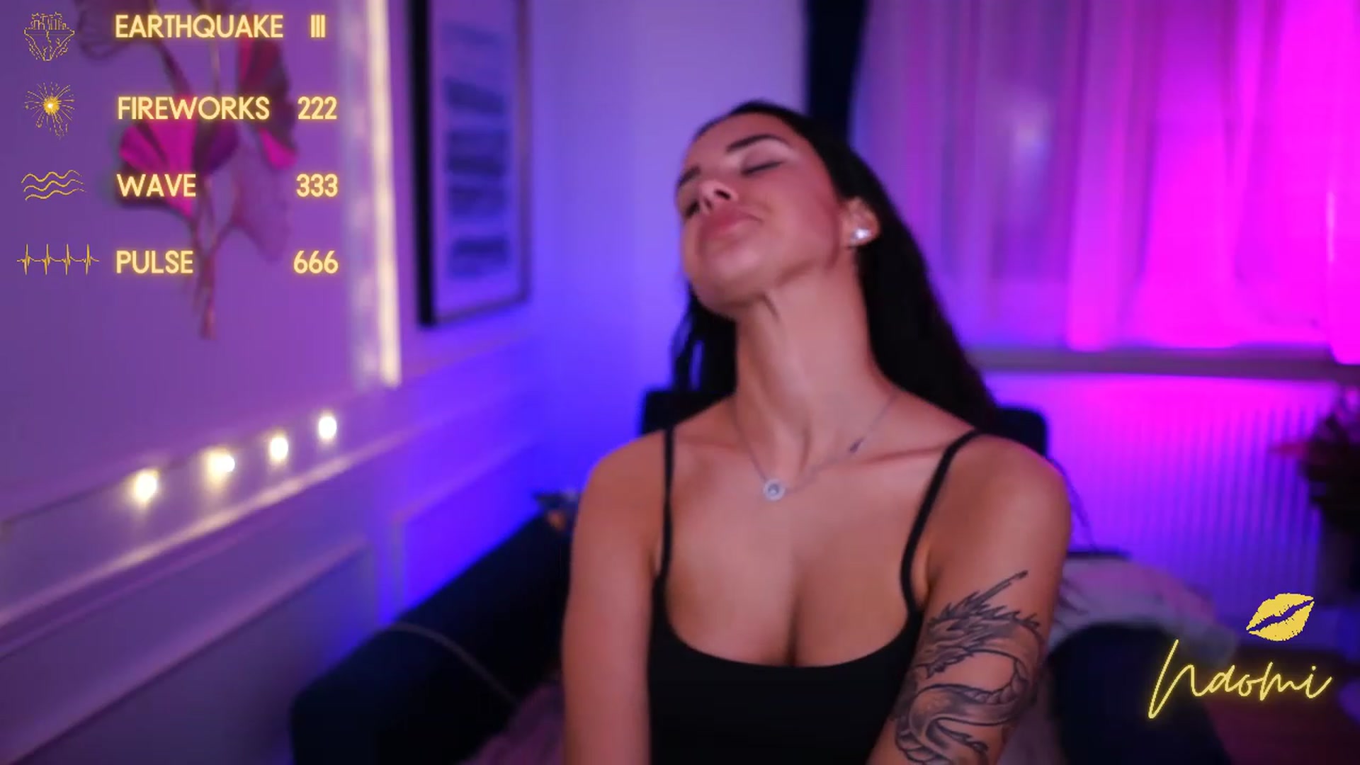 Gallery image thumbnail from cinnabellee's myfreecams stream on, 01/08/2023, 02:38 image 17 of 20