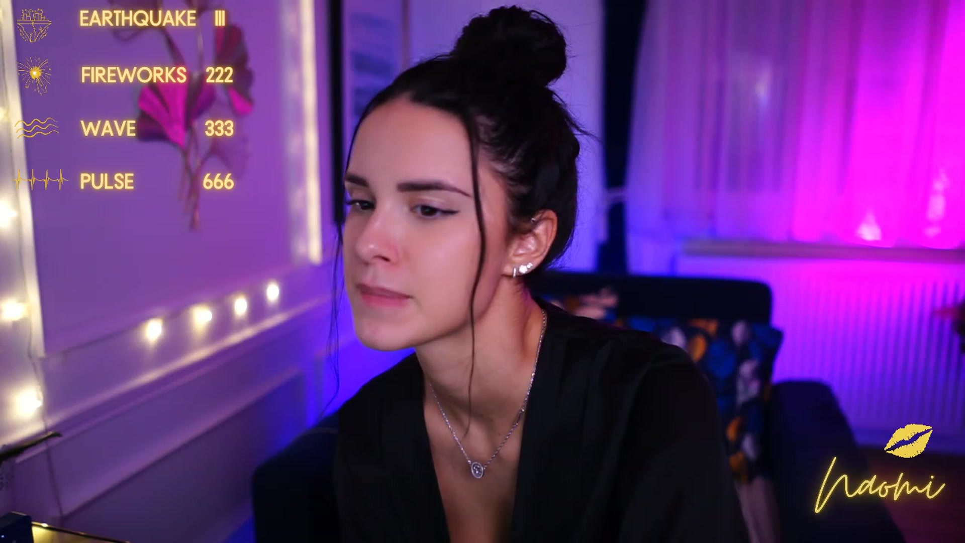 Gallery image thumbnail from cinnabellee's myfreecams stream on, 01/08/2023, 20:40 image 20 of 20