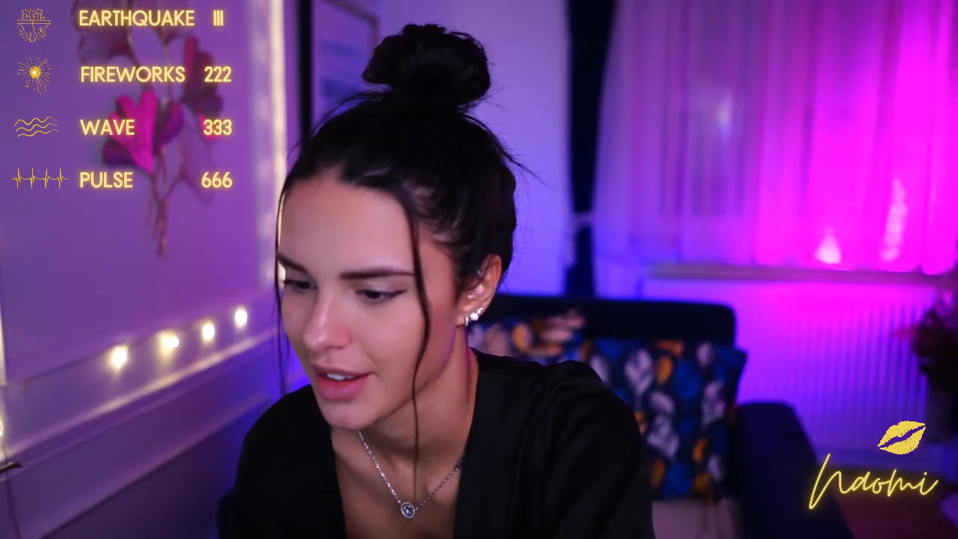 Gallery image thumbnail from cinnabellee's myfreecams stream on, 01/08/2023, 20:40 image 11 of 20