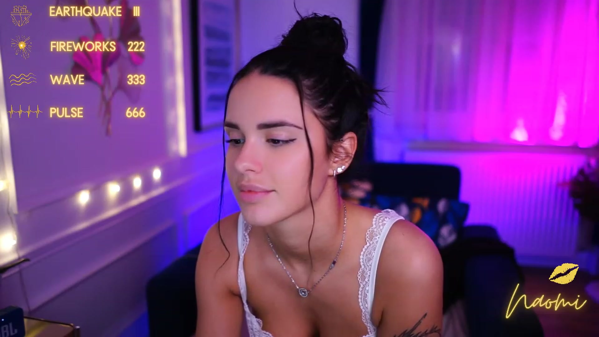 Gallery image thumbnail from cinnabellee's myfreecams stream on, 01/09/2023, 24:57 image 20 of 20