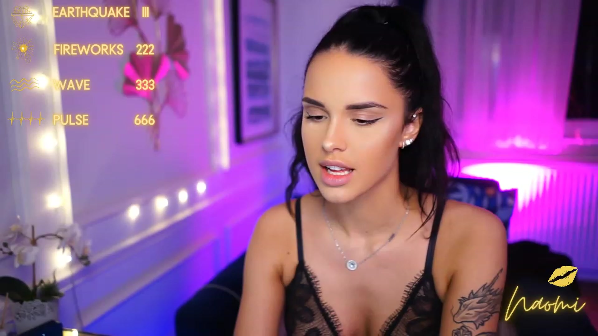 Gallery image thumbnail from cinnabellee's myfreecams stream on, 01/12/2023, 21:56 image 6 of 20