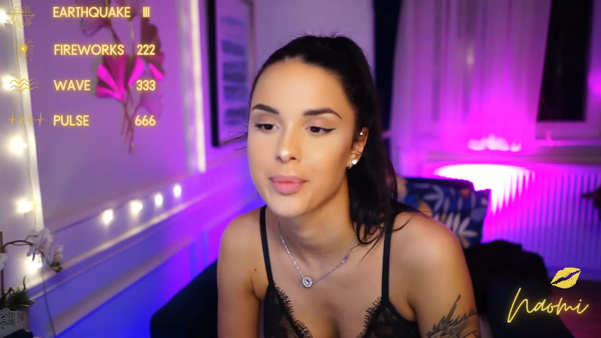 Gallery image thumbnail from cinnabellee's myfreecams stream on, 01/12/2023, 21:56 image 2 of 20