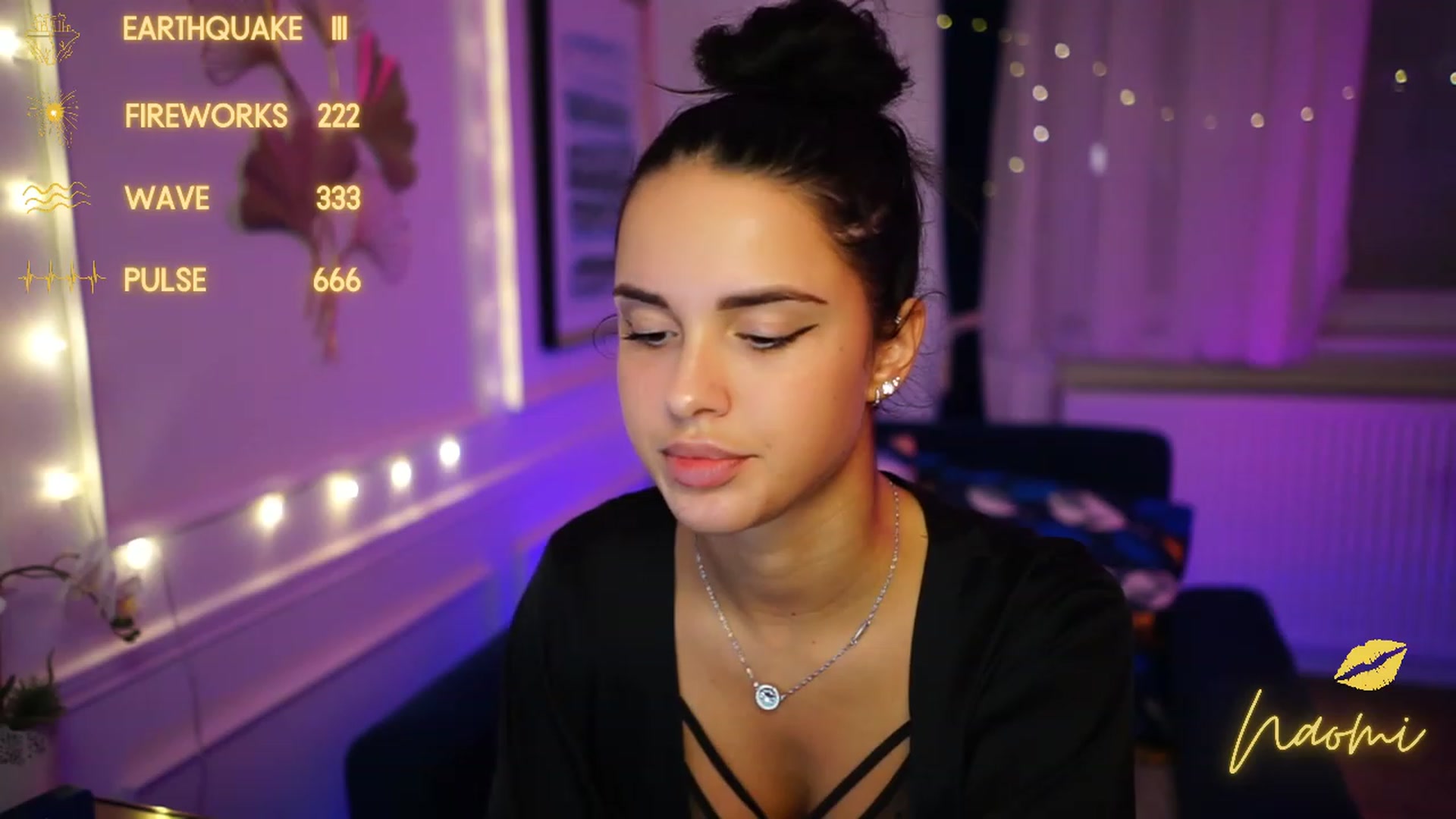 Gallery image thumbnail from cinnabellee's myfreecams stream on, 01/15/2023, 23:43 image 16 of 20