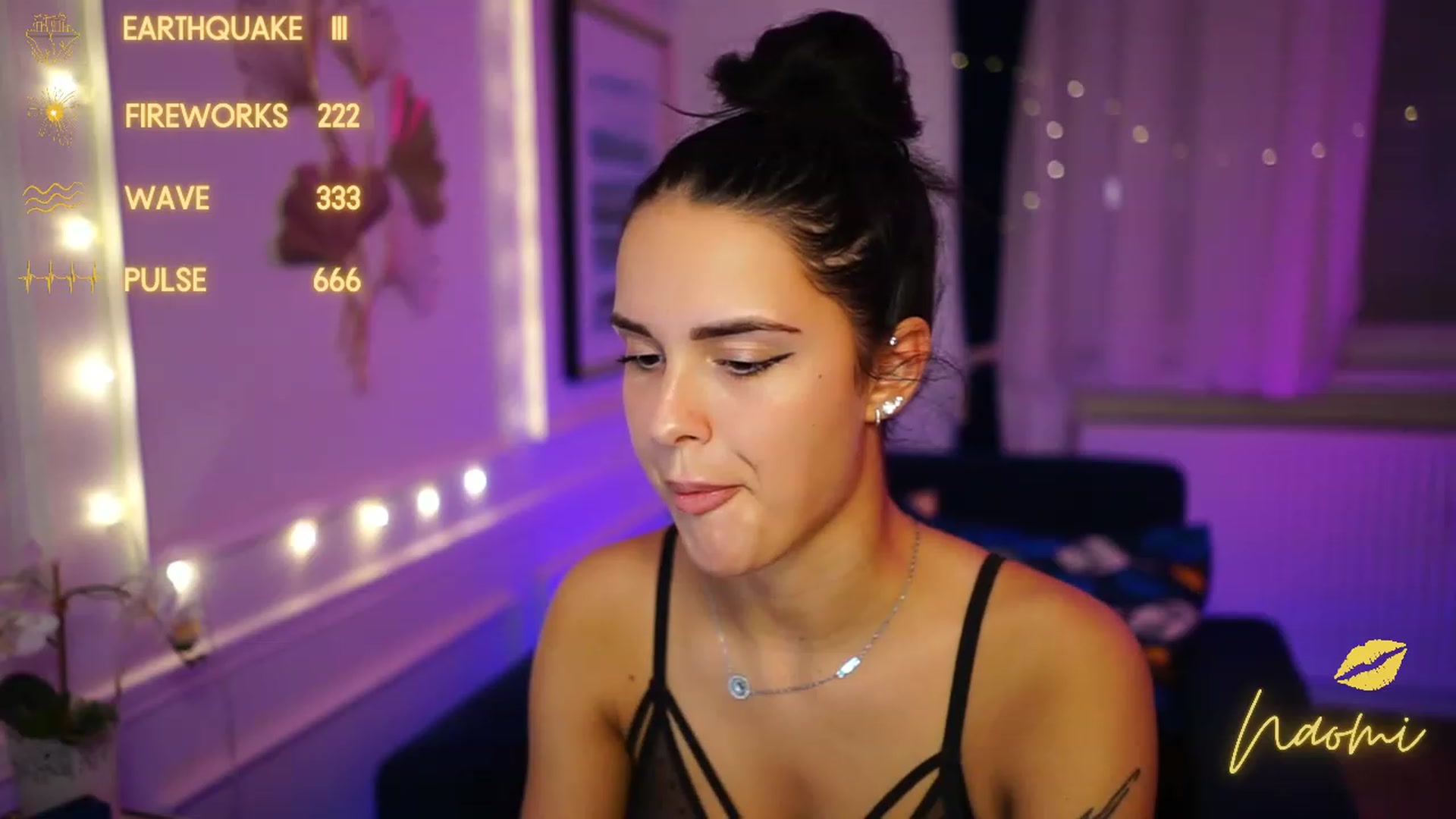 Gallery image thumbnail from cinnabellee's myfreecams stream on, 01/16/2023, 02:25 image 7 of 20