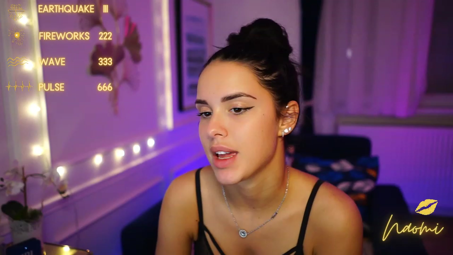 Gallery image thumbnail from cinnabellee's myfreecams stream on, 01/16/2023, 02:25 image 16 of 20
