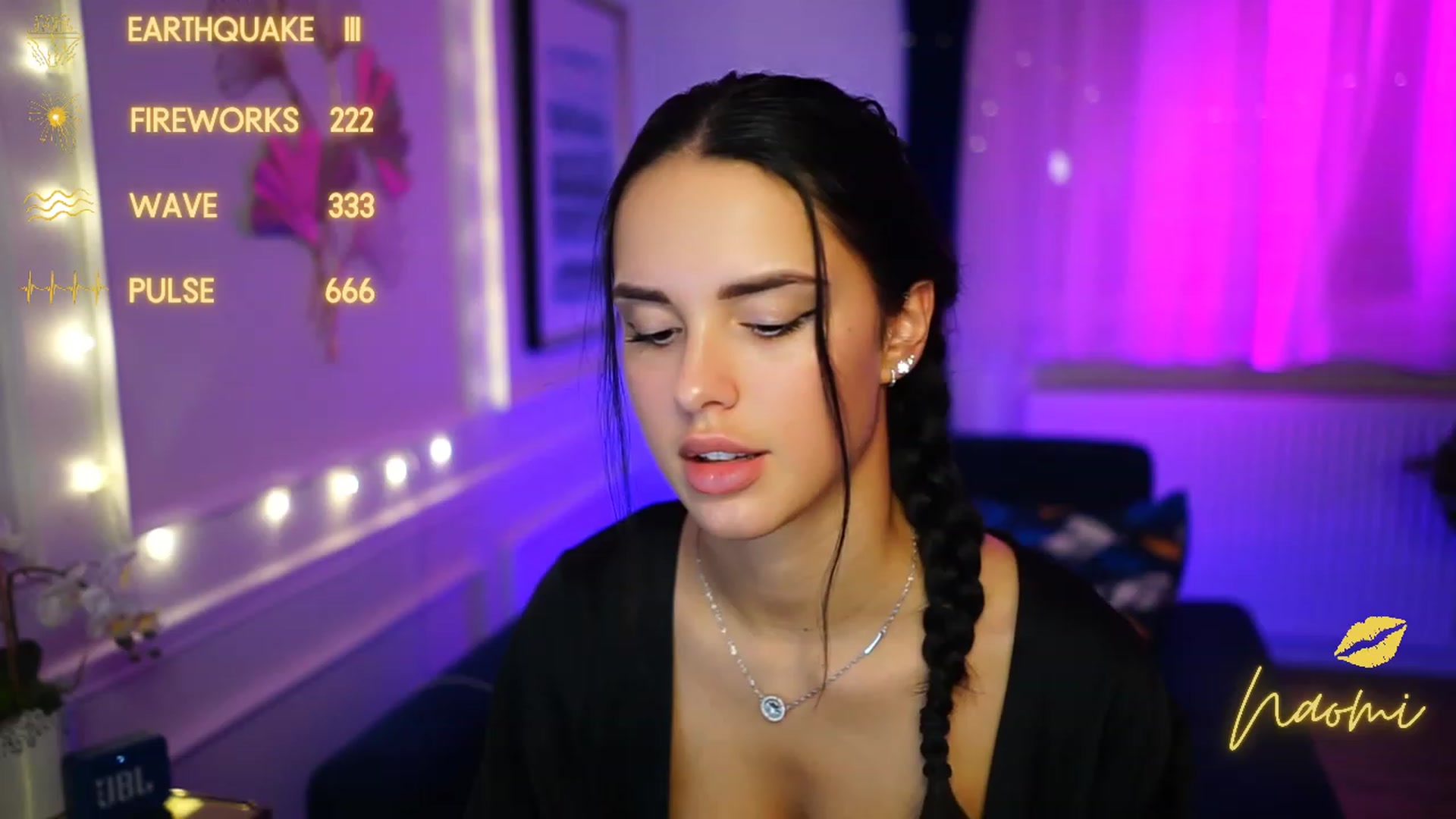 Gallery image thumbnail from cinnabellee's myfreecams stream on, 01/16/2023, 19:44 image 13 of 20
