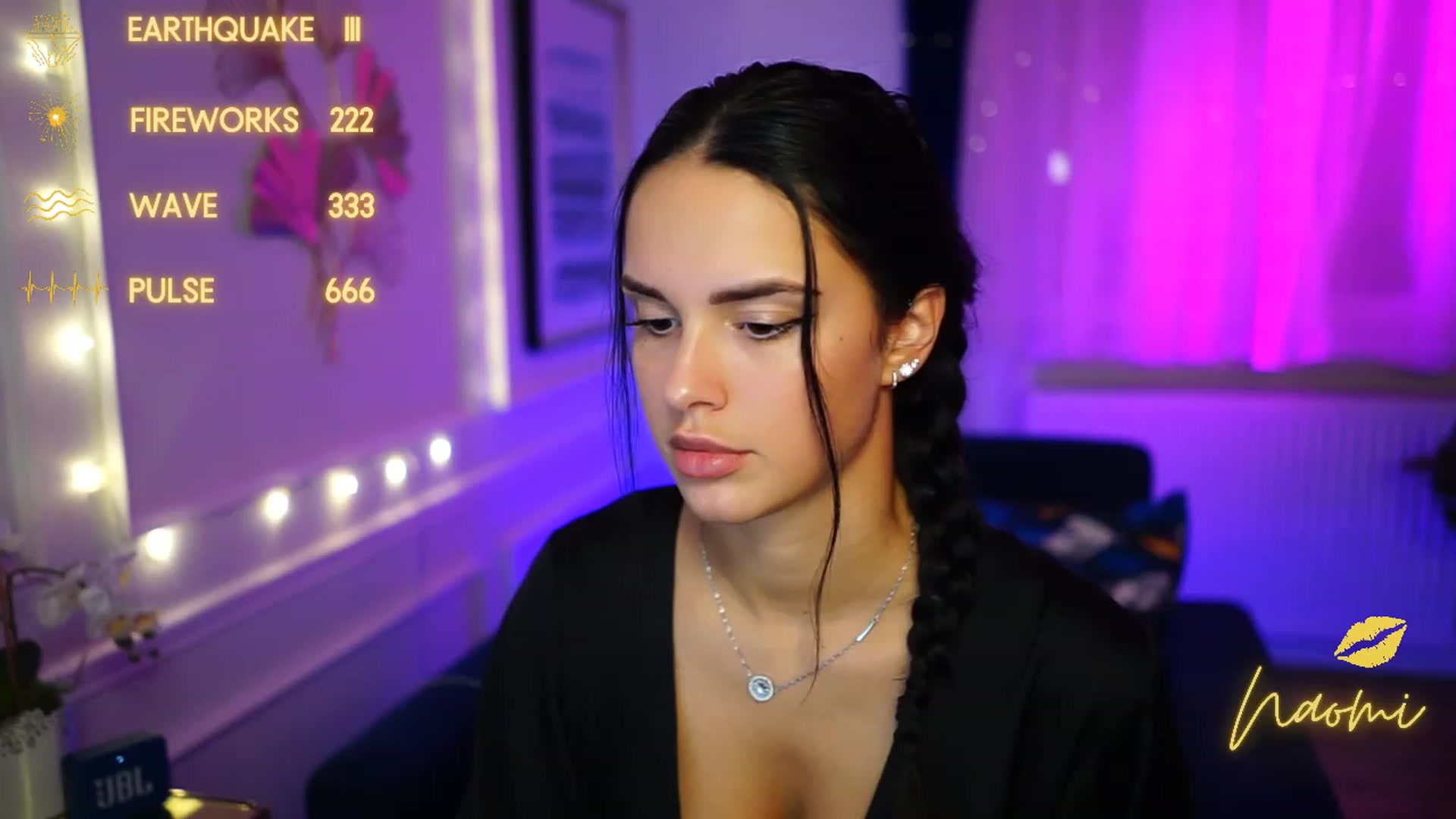 Gallery image thumbnail from cinnabellee's myfreecams stream on, 01/16/2023, 19:44 image 15 of 20