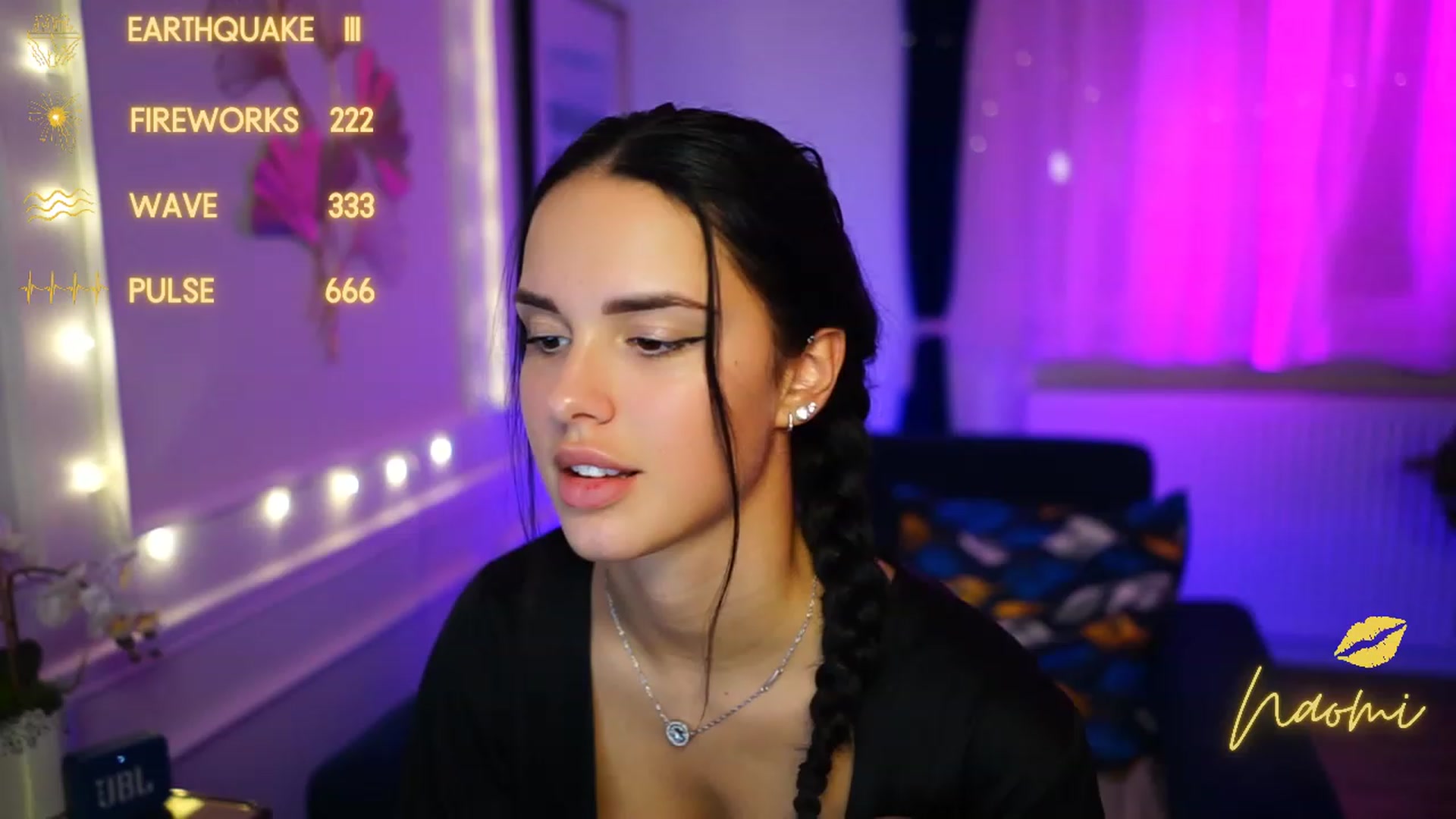Gallery image thumbnail from cinnabellee's myfreecams stream on, 01/16/2023, 19:44 image 12 of 20
